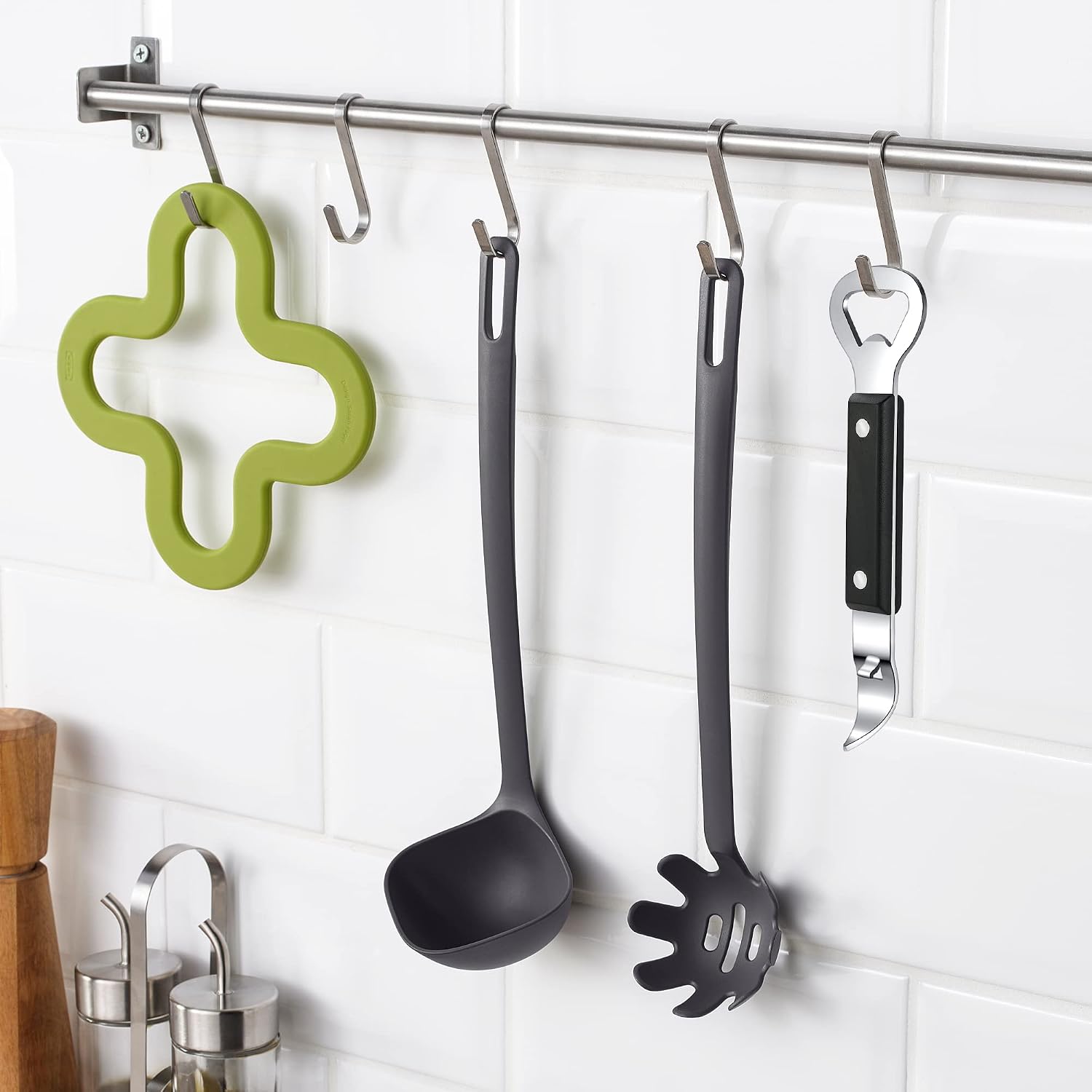 Hancelant Can Punch Bottle Opener, Manual Stainless Steel Can Opener 1 Pack