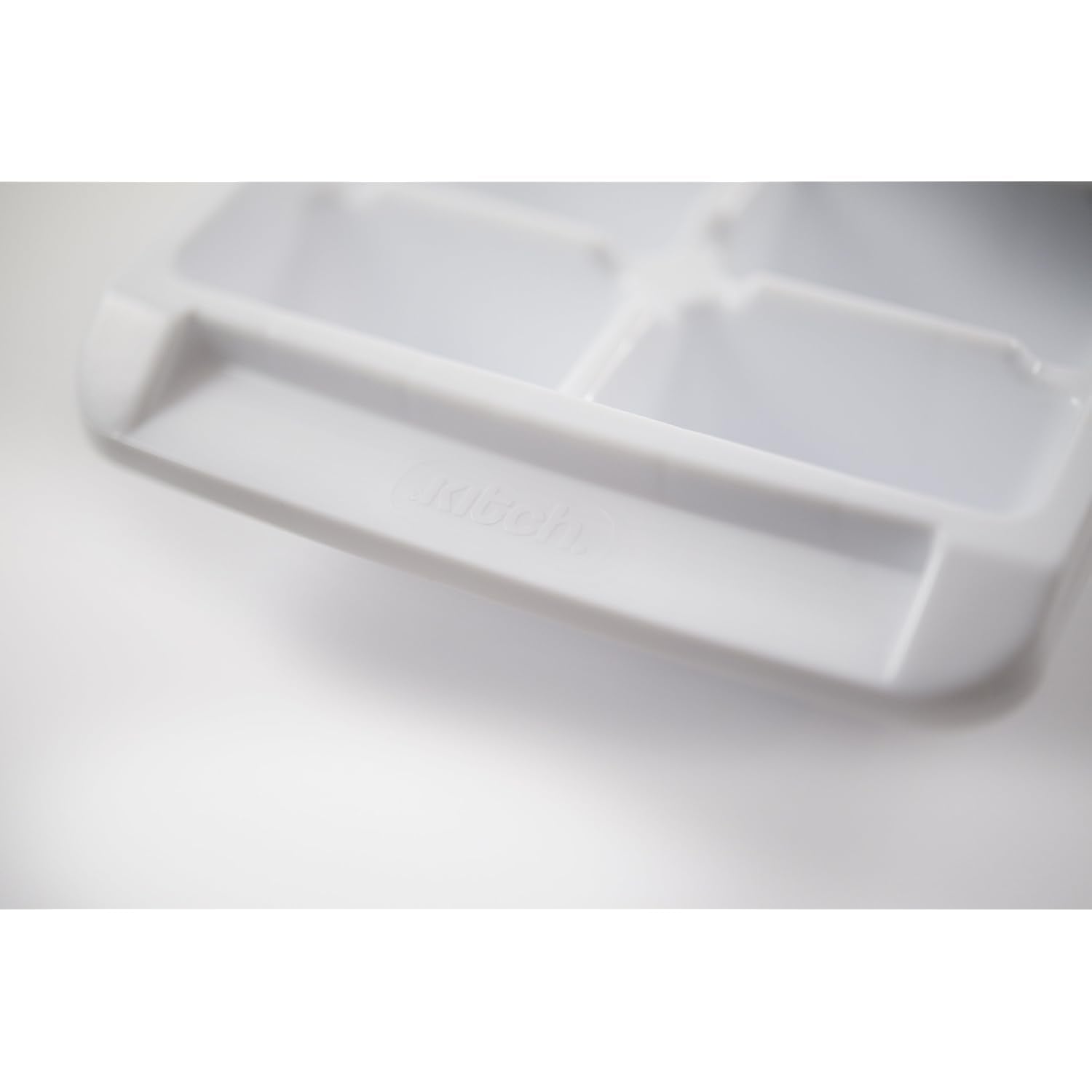 Easy Release White Ice Cube Tray, 16 Cube Trays (Pack Of 4) (4 Pack - 64 Cubes)