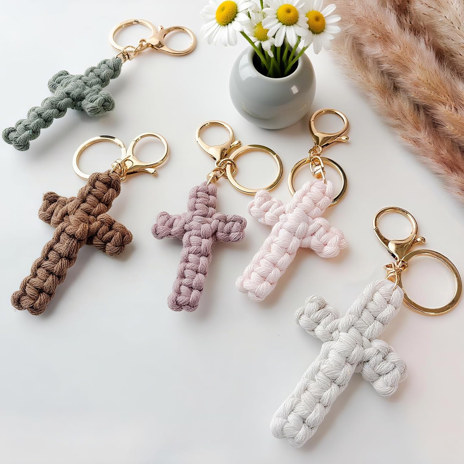 Macrame Cross Keychain,Jesus Key Chain Christian Car Accessories Handmade Soft Cross Keychain Boho Decor for Women Men Gifts