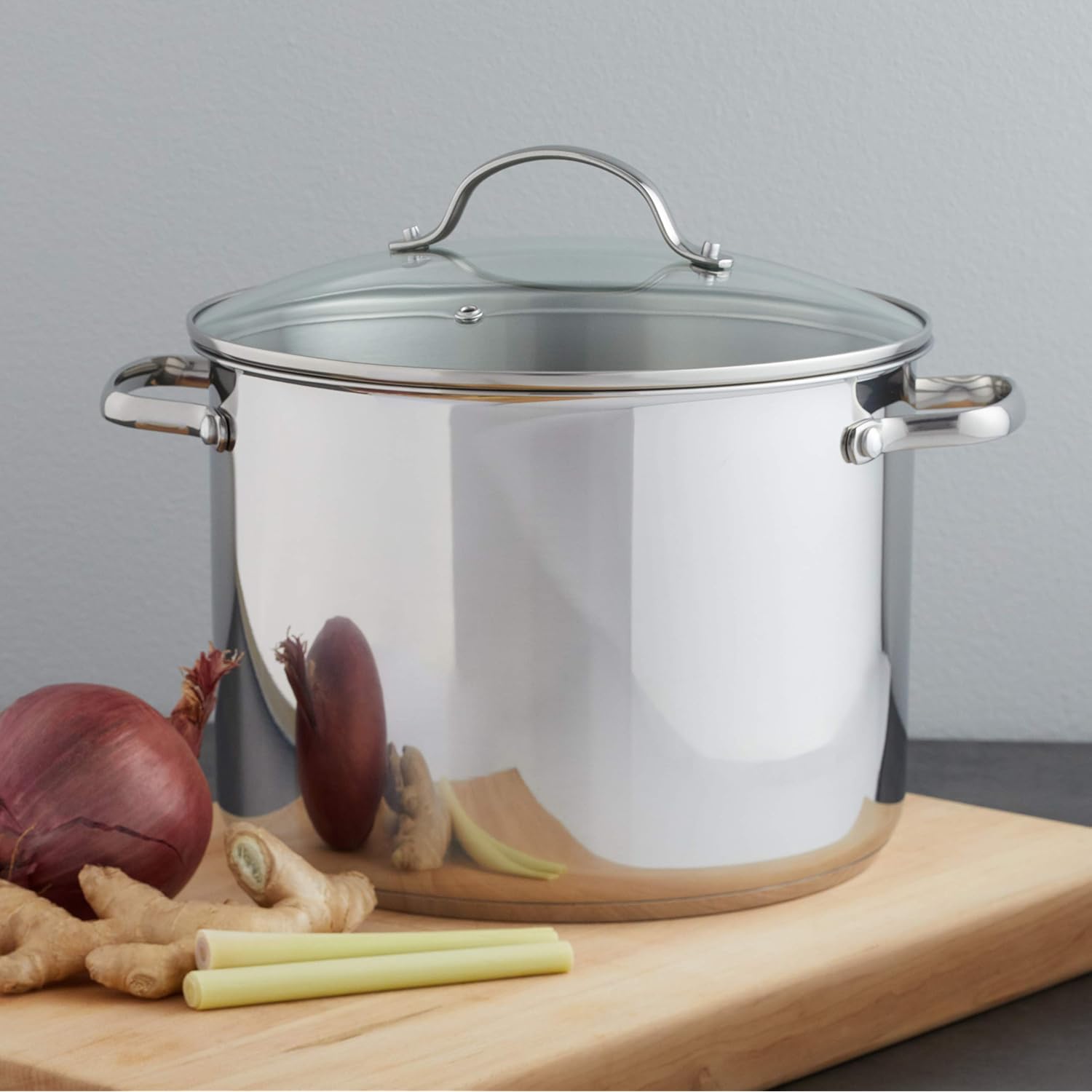 Amazon Basics Stainless Steel Induction Compatible Stock Pot with Glass Lid, Oven Safe, Dishwasher Safe, Sturdy, 8 Quart, Silver
