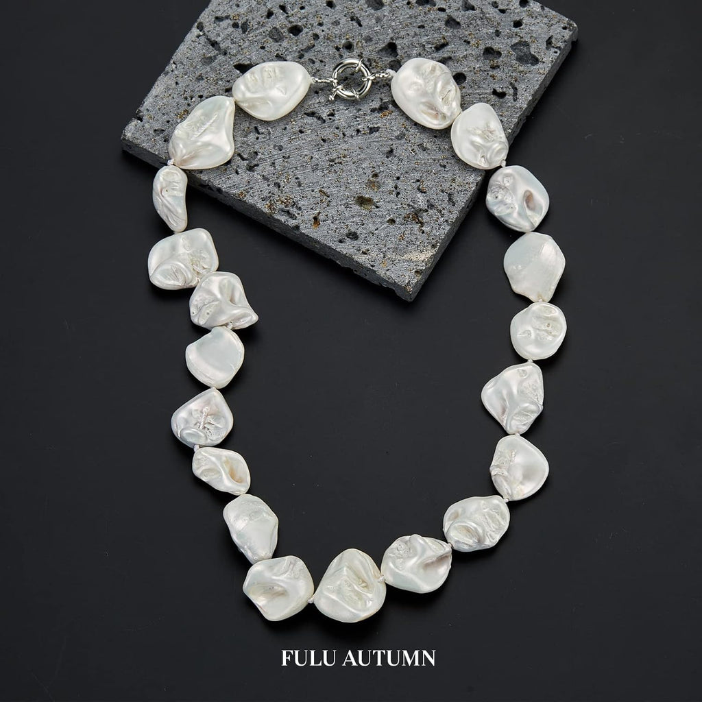 Pearl Choker Necklace for Women Boho Beaded Statement Necklace with Black White Large Freshwater Pearls Silver Fashion Jewelry Gift
