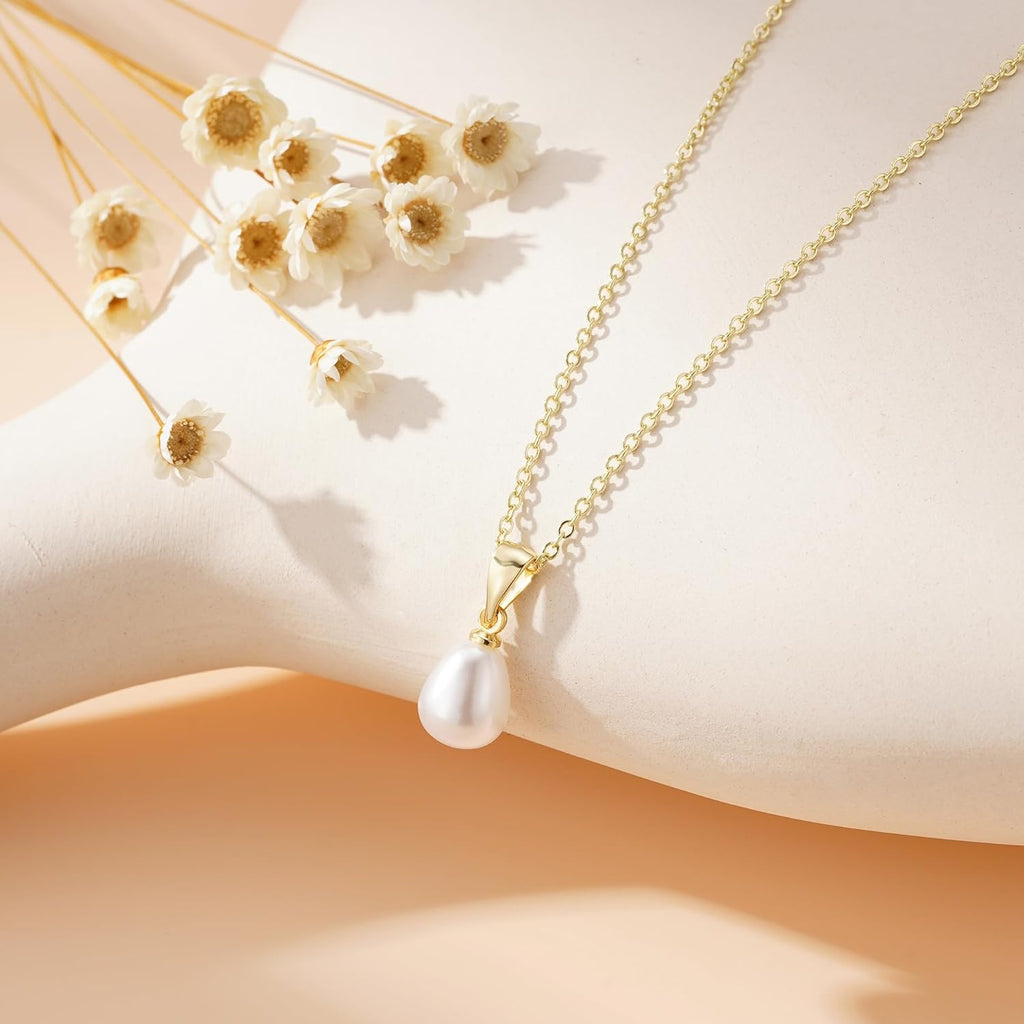 Yoosteel Mothers Day Gifts - Dainty 14K Gold Plated Pearl Choker Necklace Minimalist Elegant Gold Pendant Necklace for Women Trendy Bridesmaid Wedding Gift Jewelry