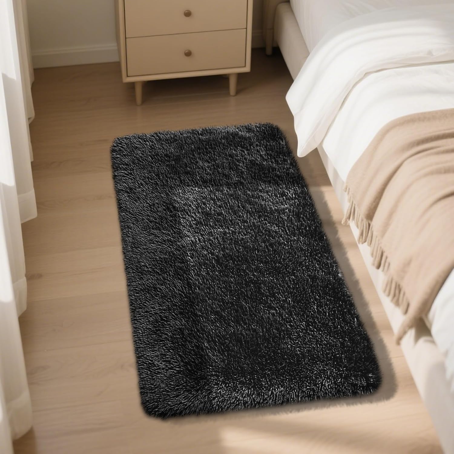 Fluffy Rug Shag Area Rug, Black 2x4 Area Rugs for Bedroom, Small Bedside Rug, Soft Fluffy Shag Entryway Throw Rugs for Living Room Bedroom Kids Room Home Decor