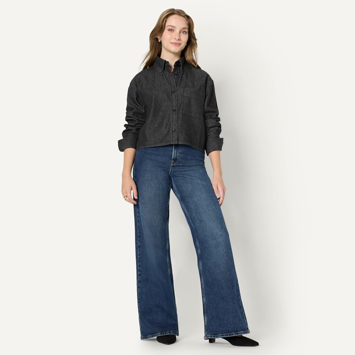 Amazon Essentials Women'S Modern Oversized-Fit Cropped Denim Button-Down Shirt