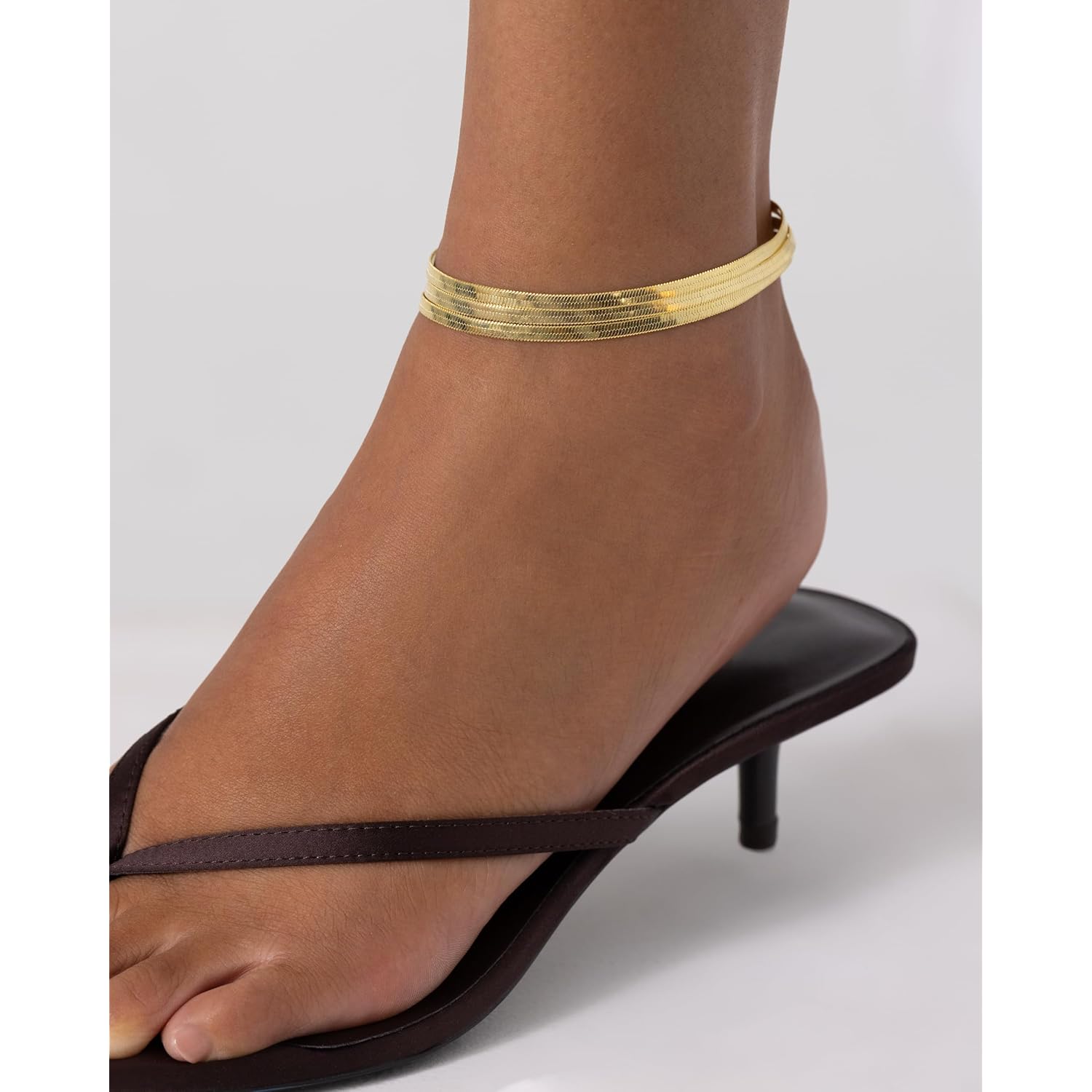 PAVOI 14K Gold Plated Chain Anklets for Women - Minimalist Link Chain Ankle Bracelet - Dainty Gold Anklets for Women - Trendy Summer Beach Jewelry Gifts - Snake, Figaro, Mariner, Paperclip, Beaded
