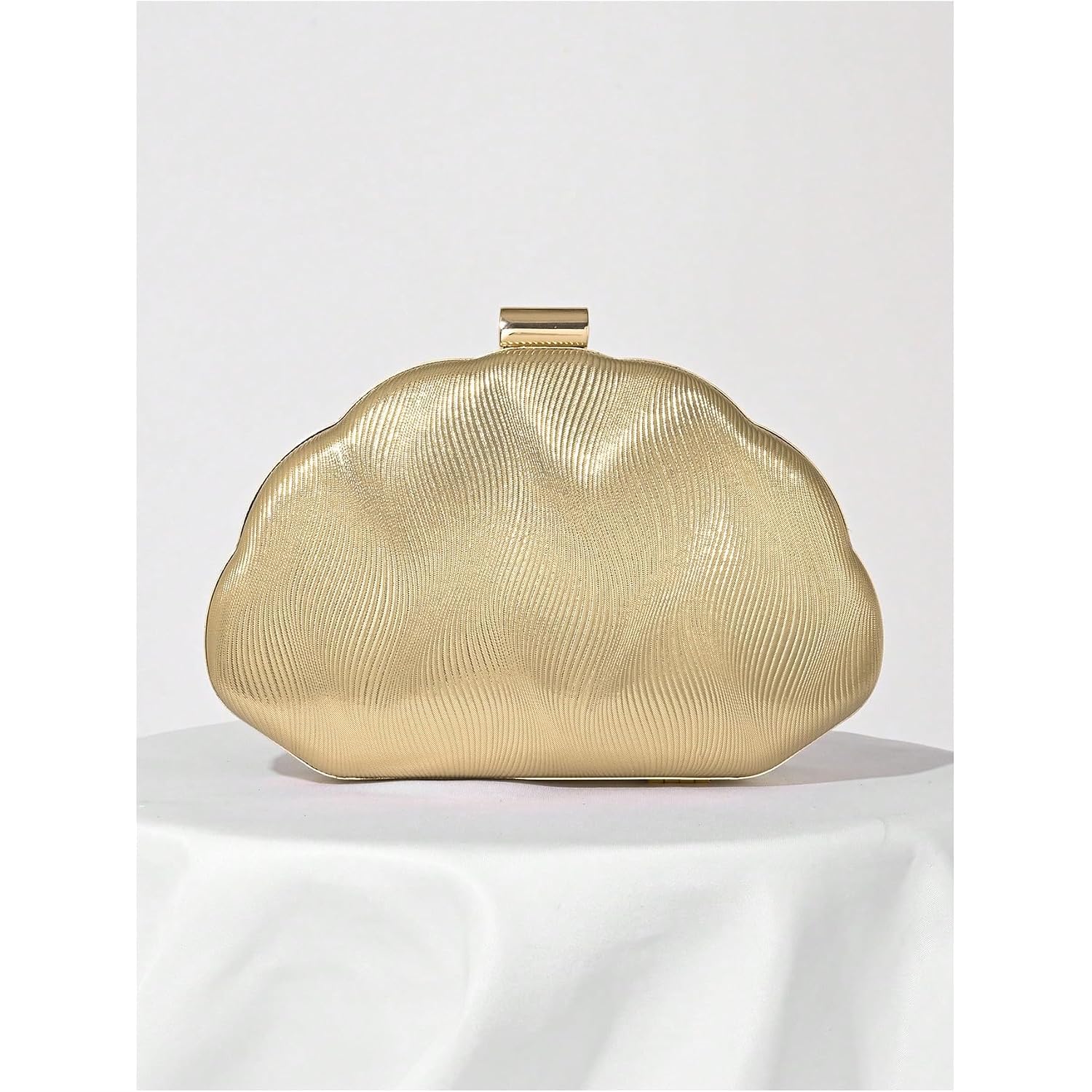 Milumia Women'S Metallic Shell Clutch Purse Cocktail Wedding Guest Evening Handbags With Chain Strap