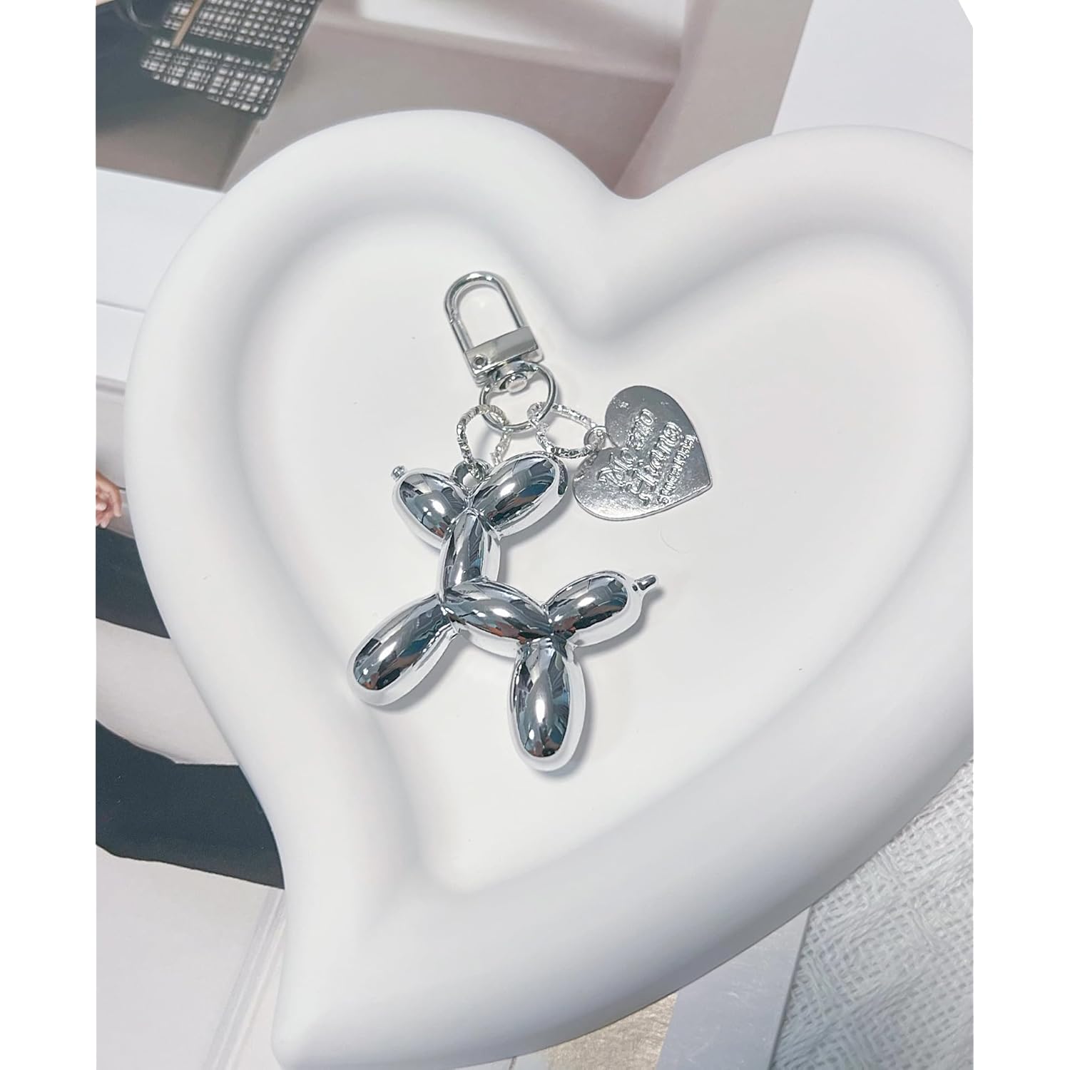 LAEKOU Jelly Balloon Dog Design Keychain for Women, Cute Girls Key Chain, Bag Charms Accessories for Car Purse Backpack