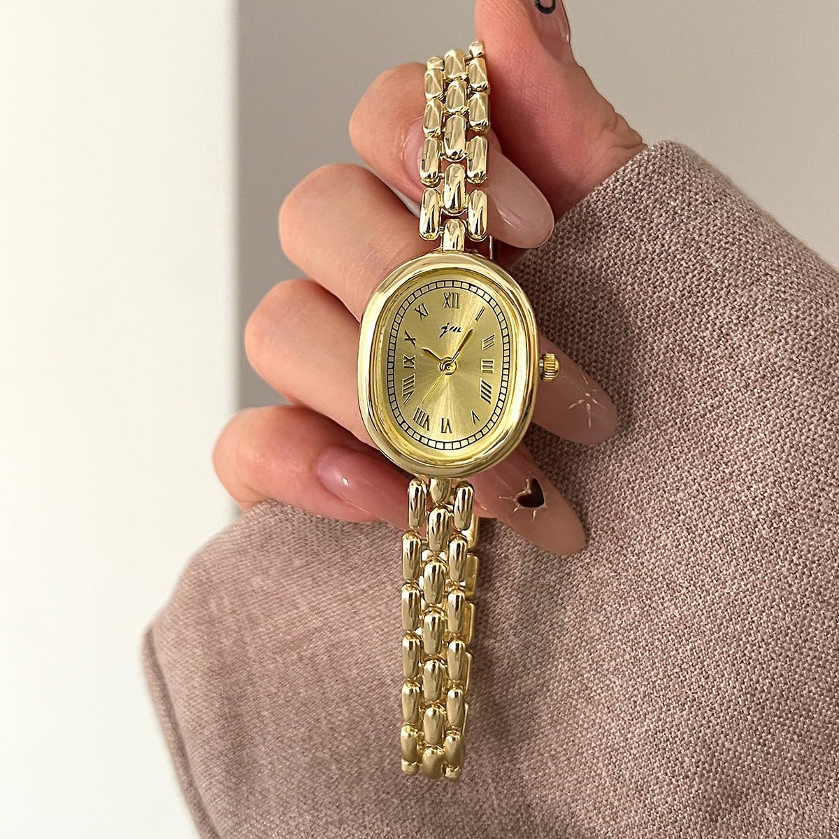 PASOY Women’s Bracelet Watch Small Face – Elegant Oval Quartz Analog Wristwatch with Metal Link Band, Gold & Silver Options, Slim Roman Numeral Dial Dress Watch for Ladies