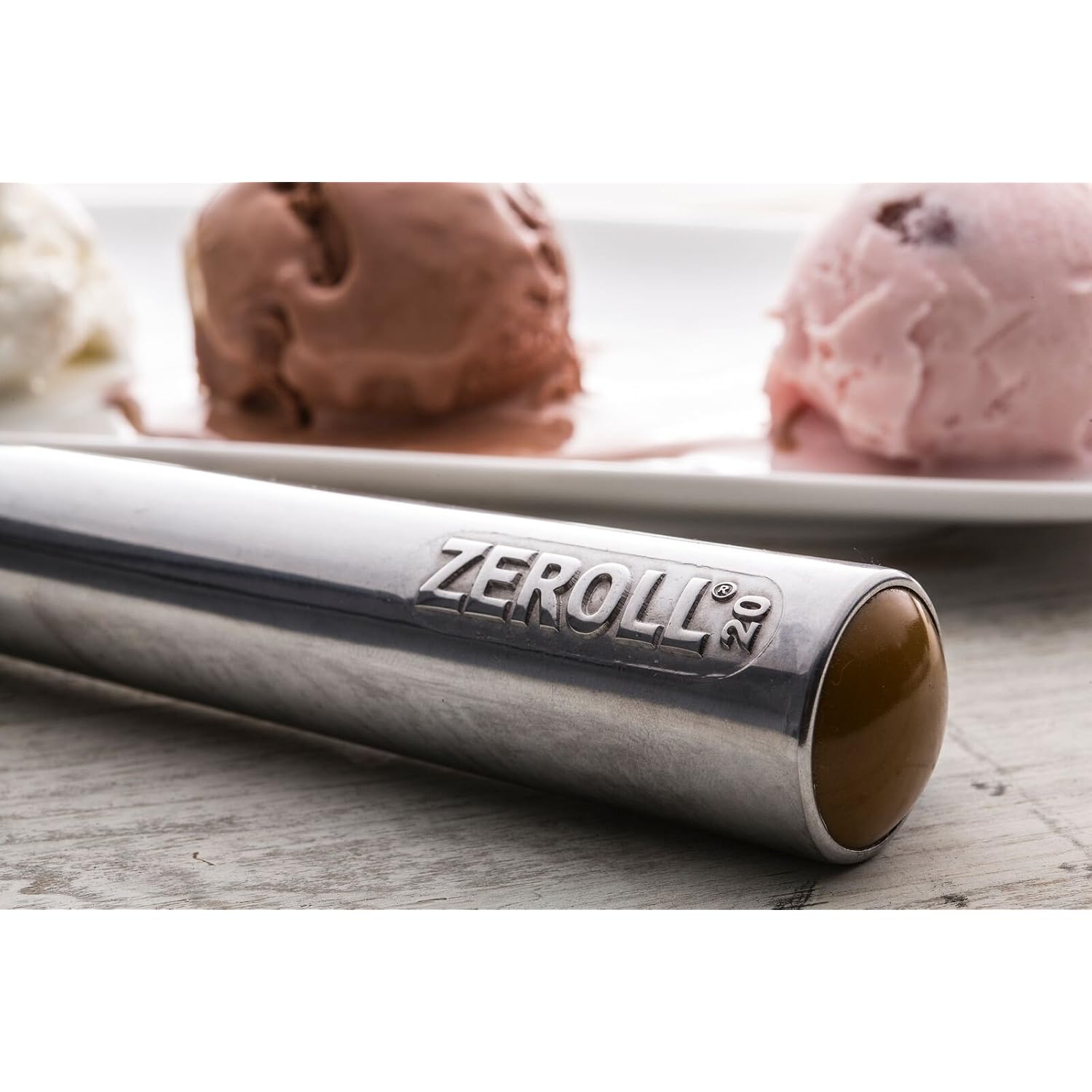 Zeroll, Size 20, In Silver 1020 Original Ice Cream Unique Liquid Filled Heat Conductive Handle Simple One Piece Aluminum Design Easy Release 40 Scoops Per, 2-Ounce