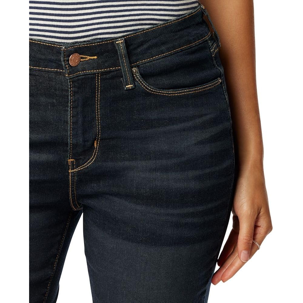 Levi Strauss Signature Gold Women's Mid-Rise Bermuda Shorts