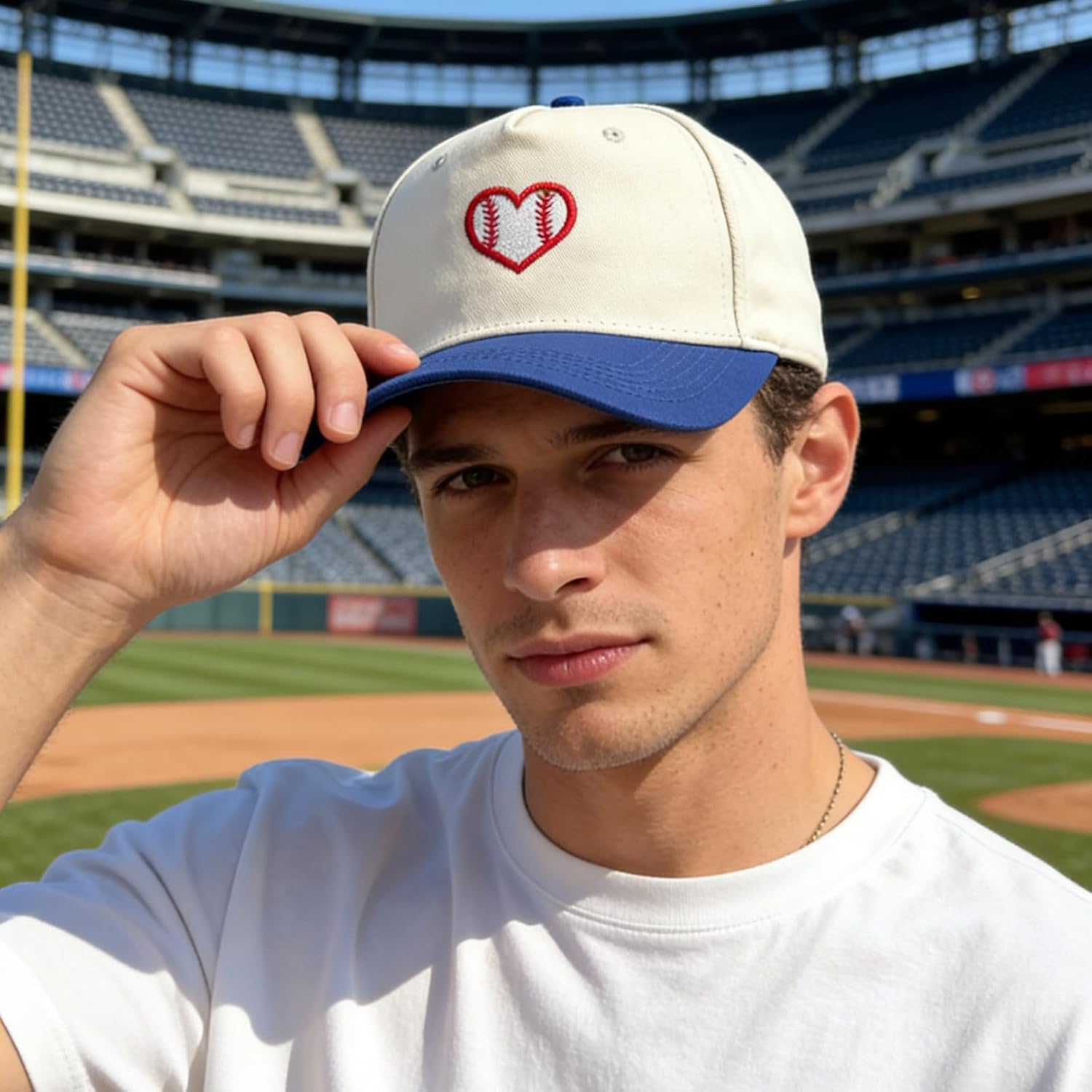 Embroidered Sports Baseball Cap with Love Heart, Two-Tone Adjustable Cotton Trucker Hat for Men Women Gifts Baseball Love Heart - Navy Blue