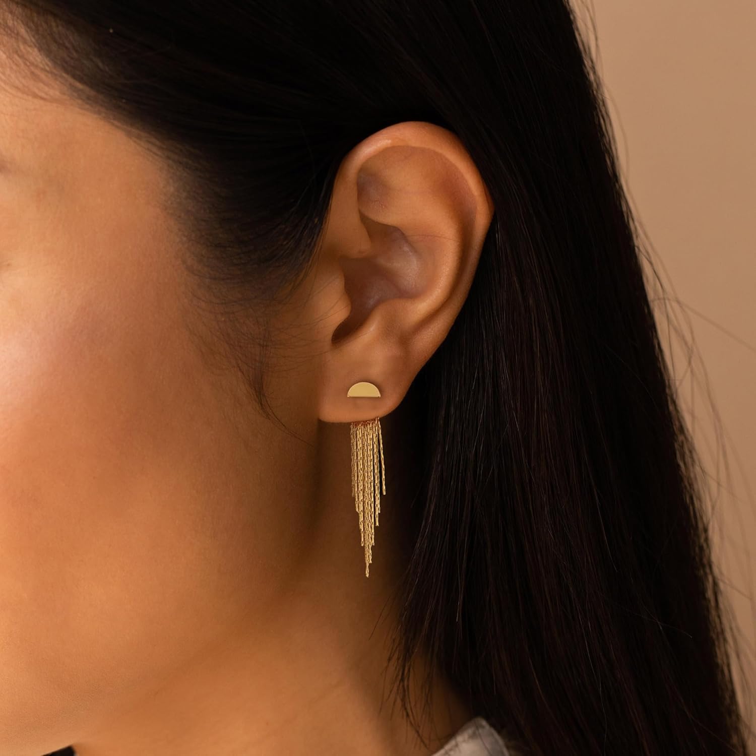 Gold Earrings for Women, 14K Gold Plated Tassel Dangle Earrings for Women Trendy Hypoallergenic Long Chain Earring Dainty Pearl Drop Earrings Elegant Wedding Earring Fashion Jewelry for Womens