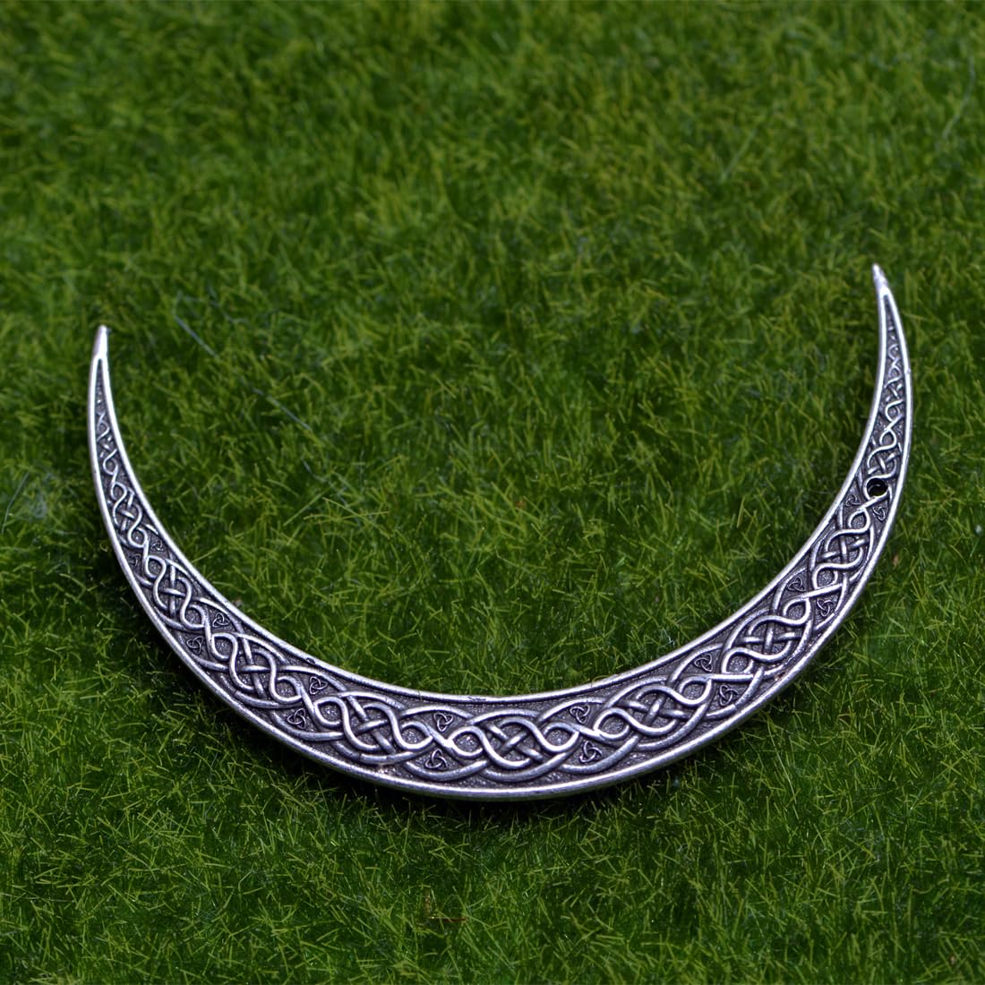 2Pcs Viking Moon Crescent Hairpins For Women – Gothic Metal Hair Sticks & Forks, Retro Hair Styling Pins For Updo, Cosplay & Renaissance Festival (Zzas)