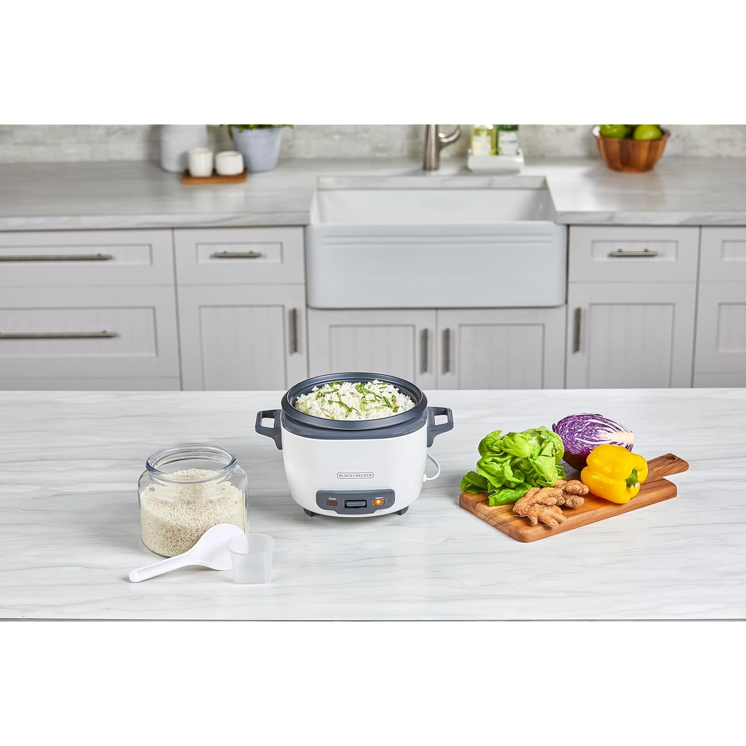 BLACK+DECKER 16-Cup Rice Cooker, RC516, 8-Cup Uncooked Rice, Steaming Basket, Removable Non-Stick Bowl, One Touch