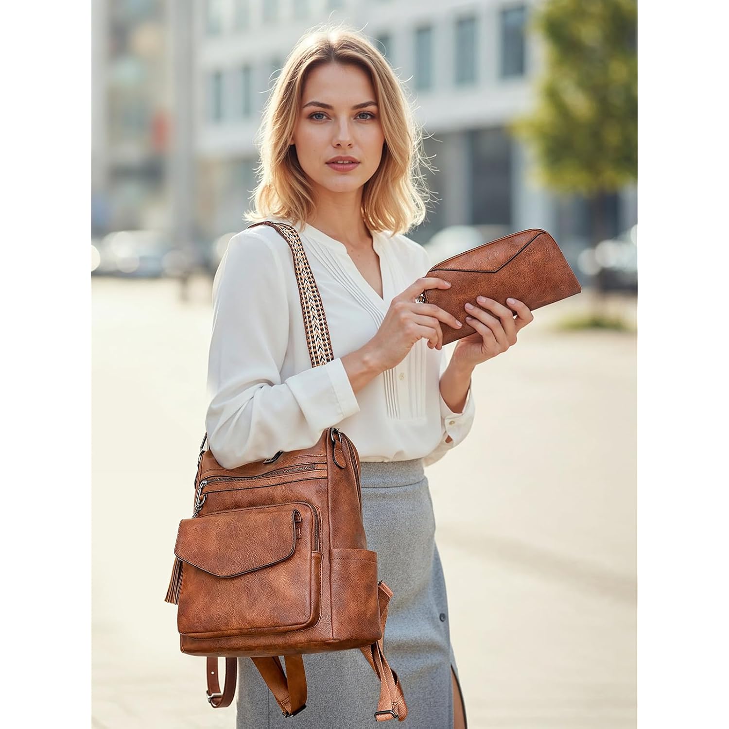 PU Leather Backpack Purse for Women | Anti-theft Ladies Shoulder Bag Handbag Suitable for Work, Travel, and Daily Use (Brown)
