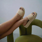CUSHIONAIRE Women's Kudos Platform Slide Sandals