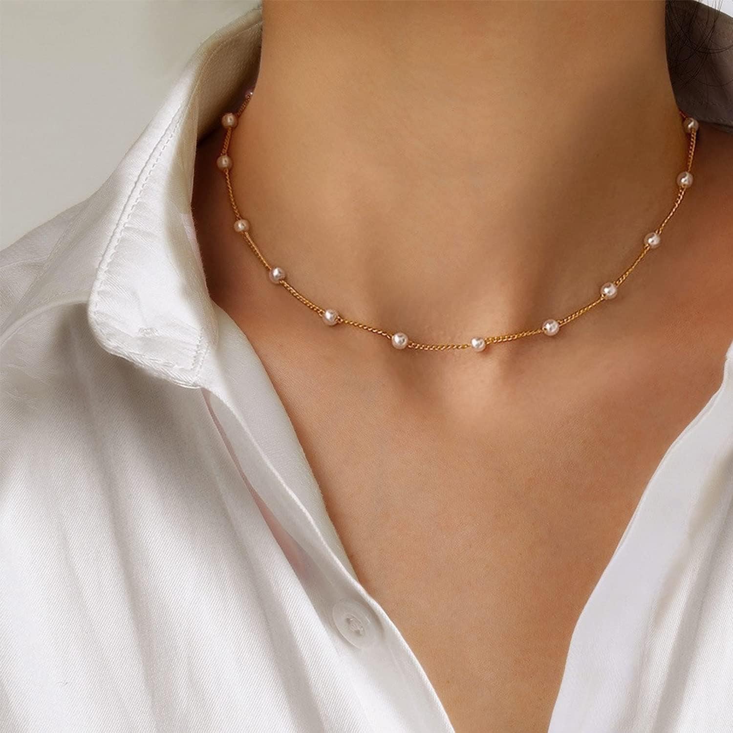 Gold Pearl Necklace for Women, 14K Gold Plated Layered Pearl Necklaces for Women Trendy Simple Herringbone Chain Pearl Necklace for Women Gold Jewelry Gifts