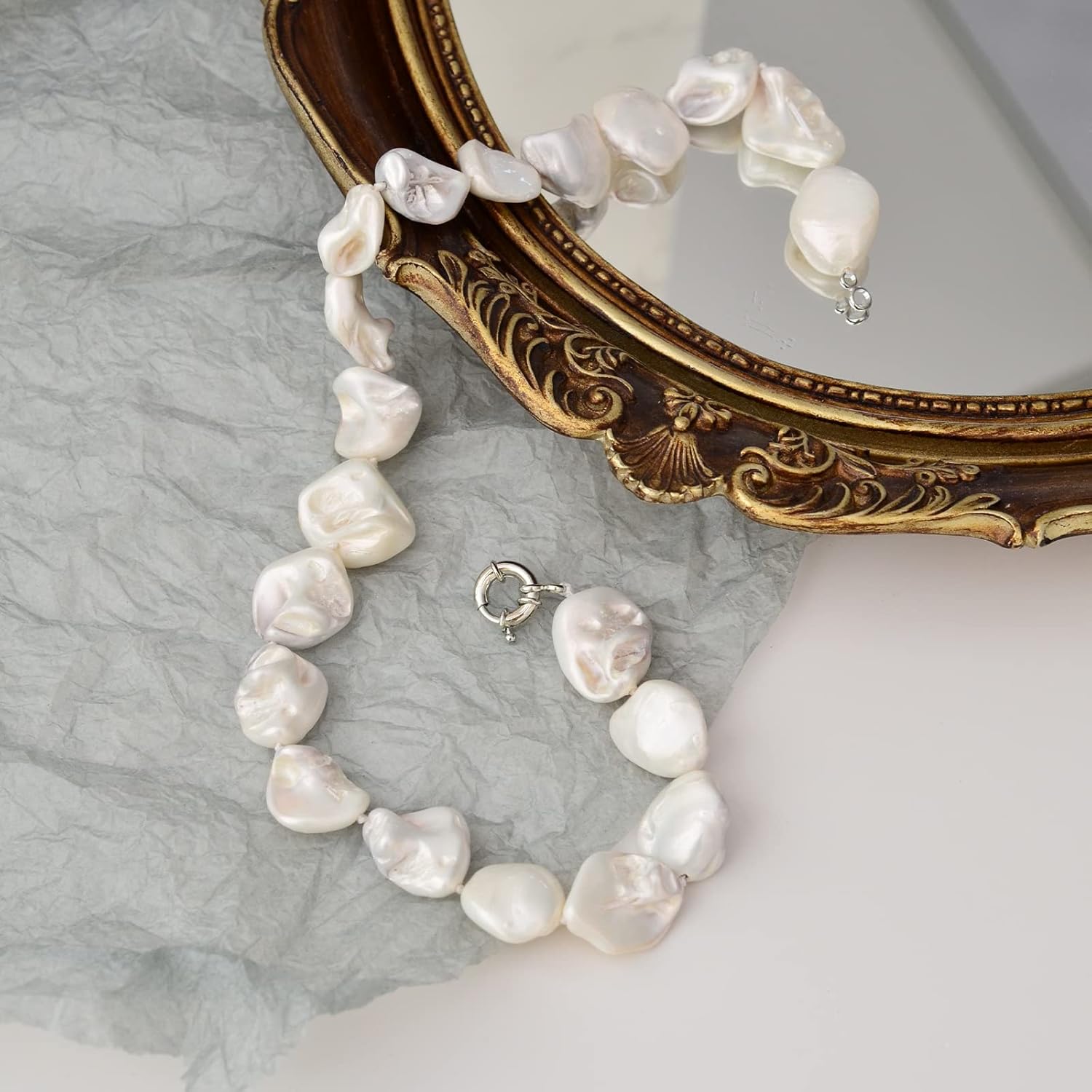 Pearl Choker Necklace for Women Boho Beaded Statement Necklace with Black White Large Freshwater Pearls Silver Fashion Jewelry Gift
