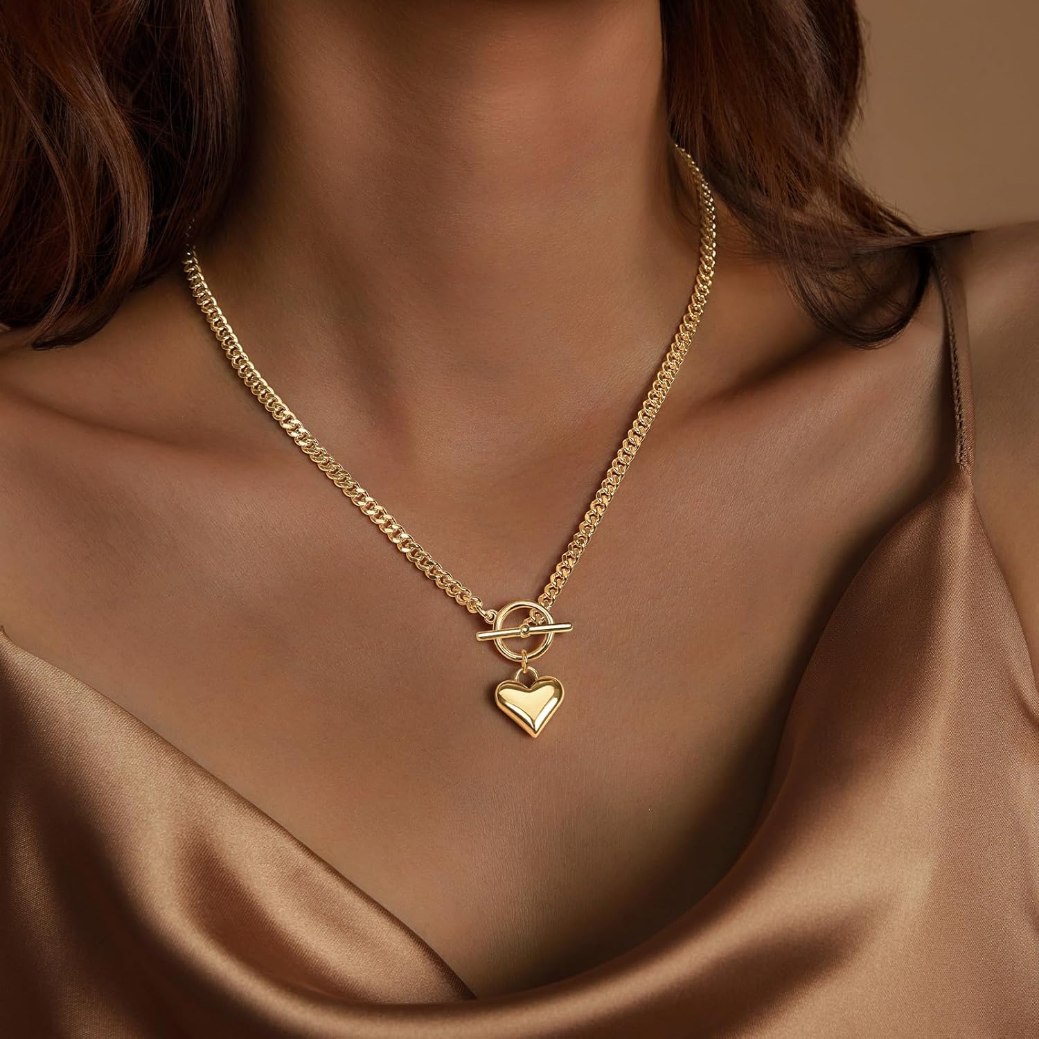 Airmb Heart Necklace for Women Gold/Silver Plated Trendy Heart Choker Lover Pendant Hypoallergenic Fashion Gold/Silver Necklace for Women Love Jewelry Gift for Women Girlfriend