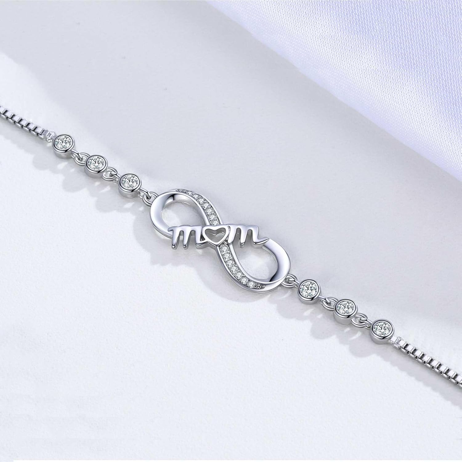 RAYSTAR Christmas Gifts for Mom, Infinity Love Bracelets for Mom, Birthday Gifts for Women Wife Mother