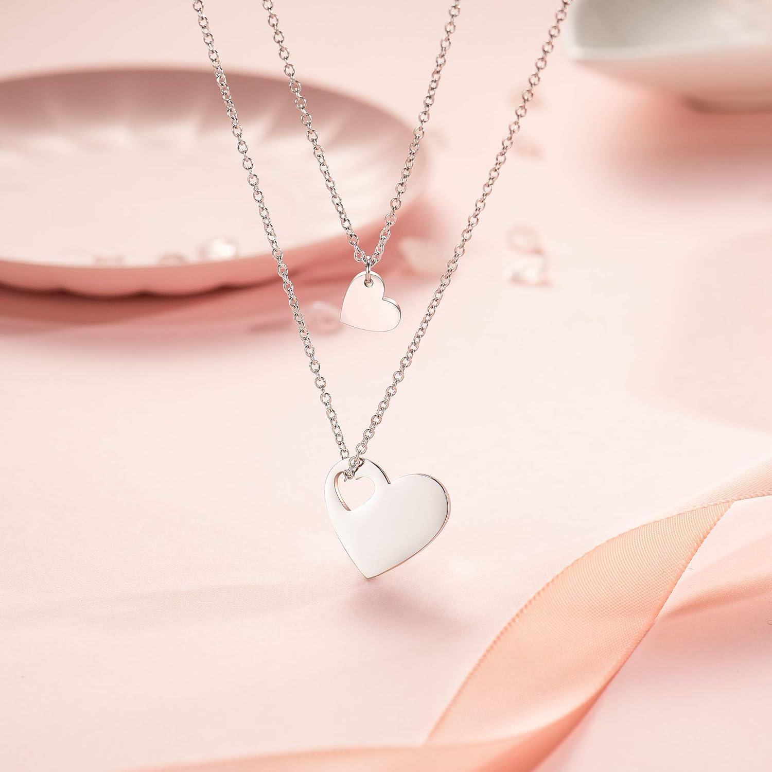 MANVEN Mother Daughter Necklace Set for 2/3 Mothers Day Gifts for Mom Daughter Matching Heart Jewelry Mom Gifts from Daughters Birthday Gifts for Daughter Women