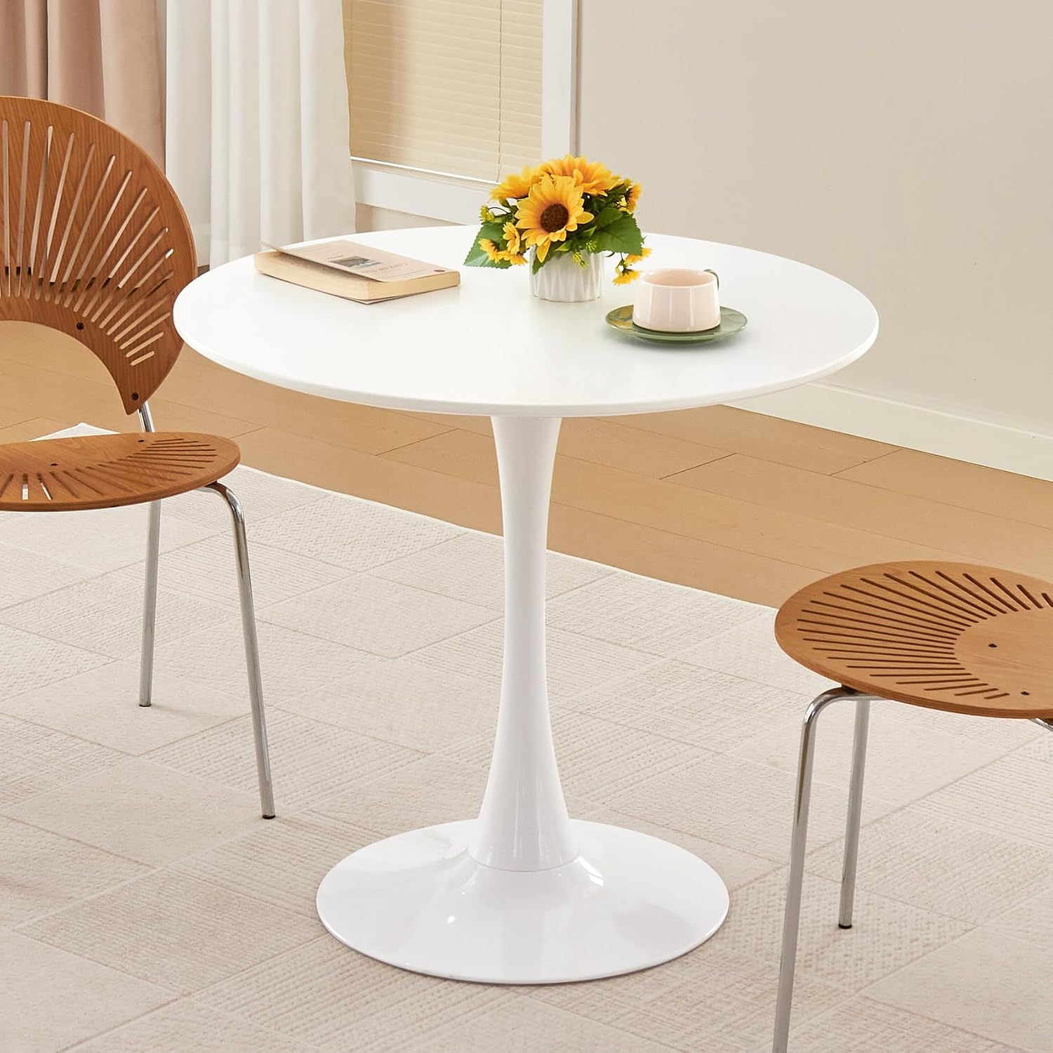 Round Dining Table, 31.5" Circle Tulip Table With Thickened Tabletop & Metal Pedestal, Mid Century Modern Bistro Table For Kitchen, Small Places, Living Room, Cafe (White)