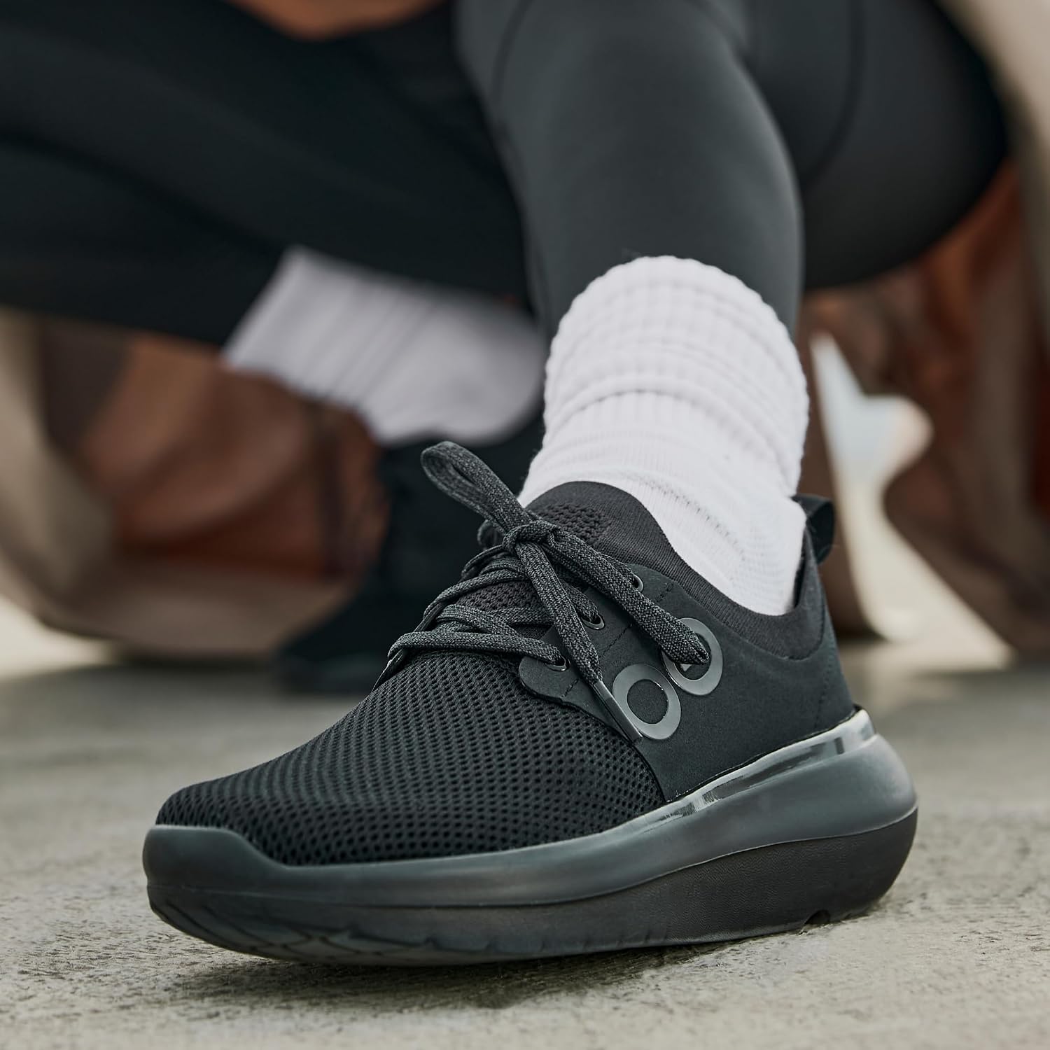 Oofos Womens Oomy Stride
