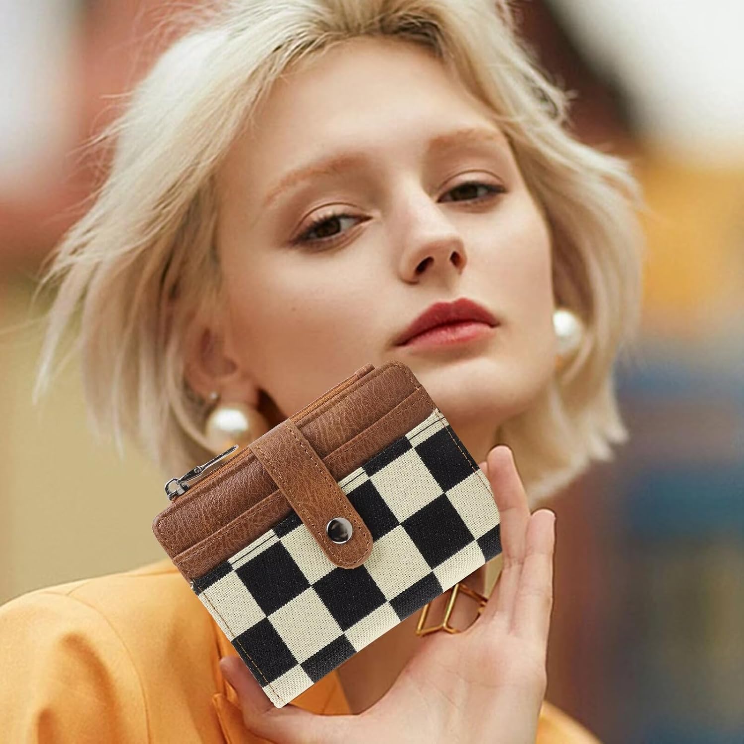 Small Checkered Wallet For Women,Rfid Blocking Pu Leather Bifold Wallet,Cute Compact Credit Card Holder Purse With 8 Card Slots,Id Window And Coin Pocket(Brown)