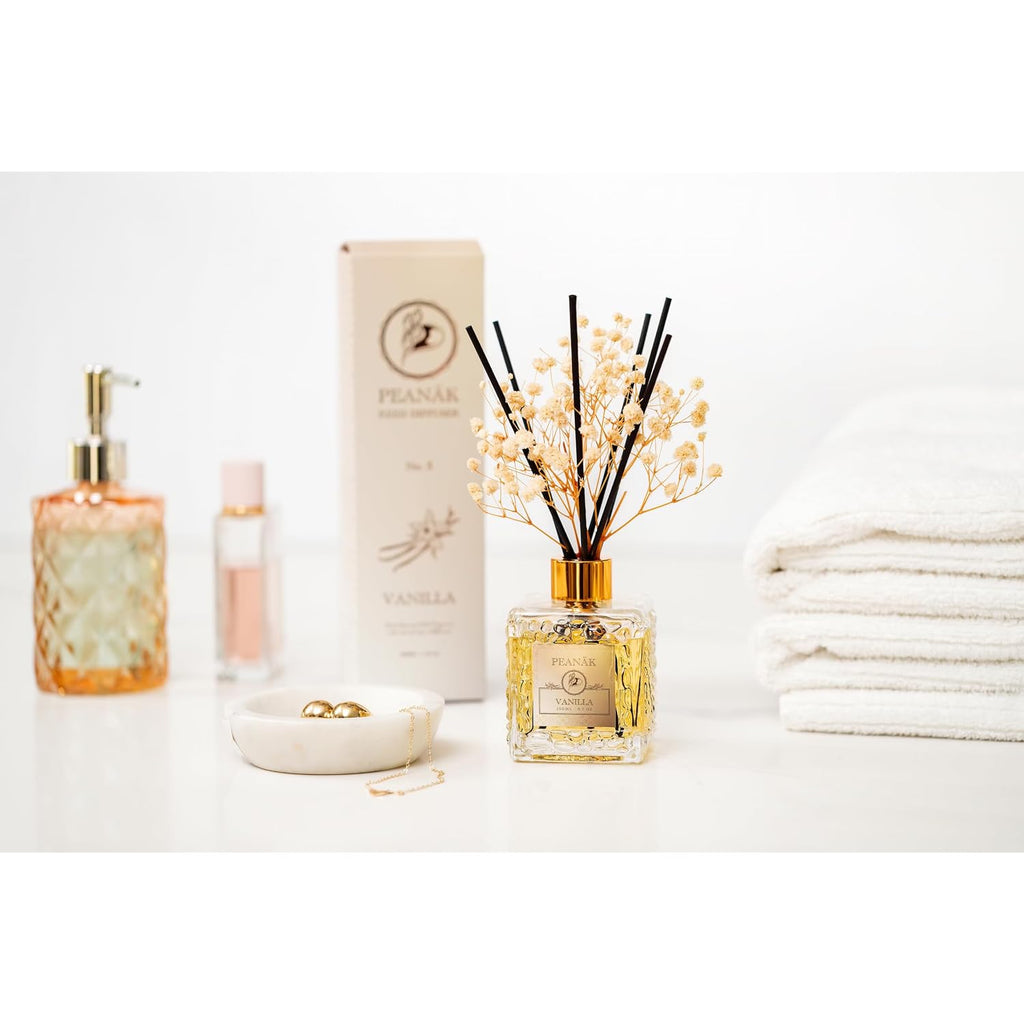 Reed Diffuser Set - Vanilla Coconut Oil, Oil Diffuser Sticks, Bathroom Diffuser, Bathroom Shelf Decor, 200Ml With Preserved Flowers - Peanäk