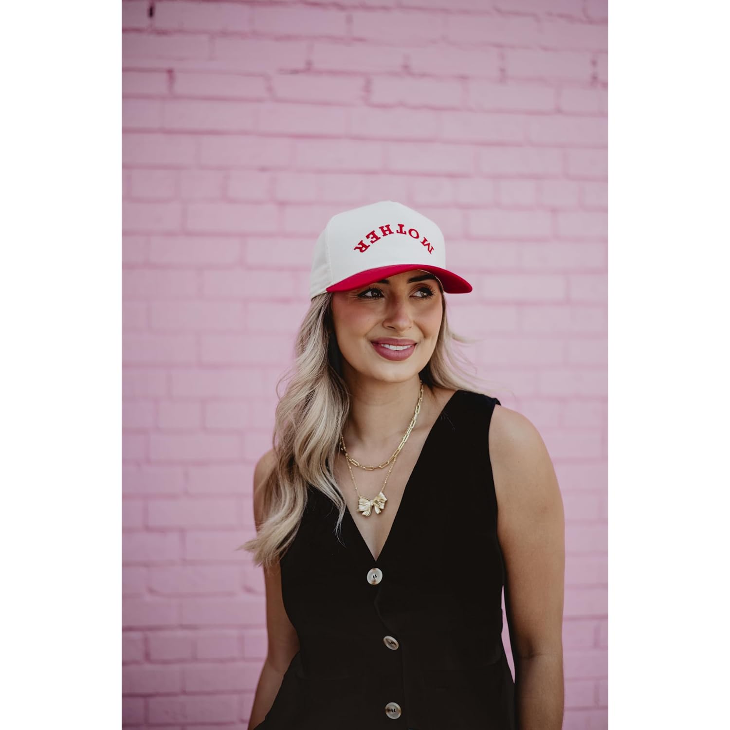 KATYDID Upside-Down Embroidered Trucker Hat for Women & Men – Vintage Two-Tone Snapback Baseball Cap – Trendy, Western Style Red/Tan