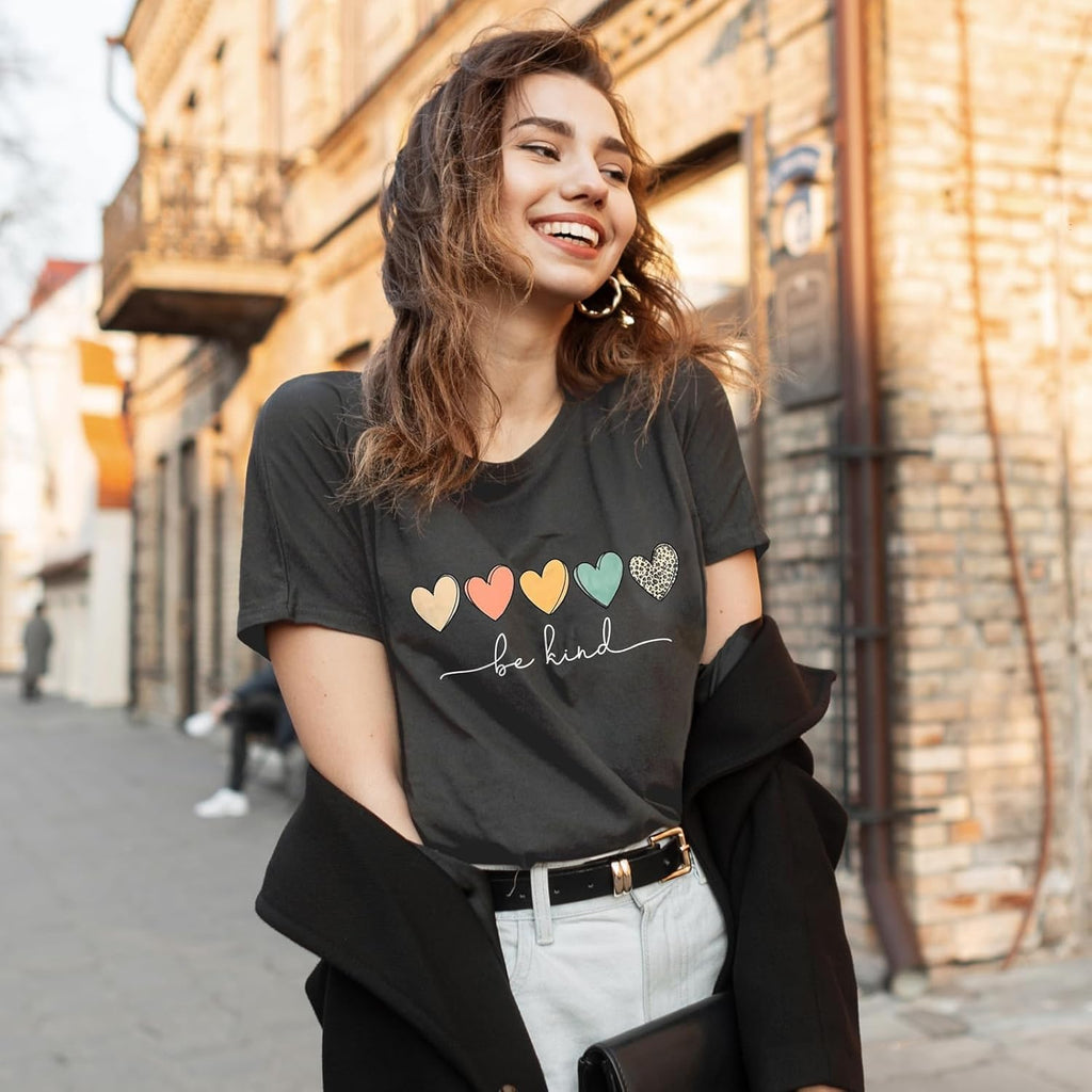 EUOW Tshirts for Womens Graphic Summer Tees Short Sleeve Loose Fit Trendy Tops Love