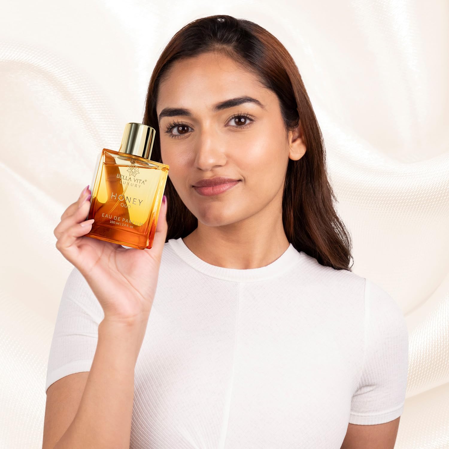 Bellavita Luxury Honey Oud Eau de Parfum | 100 ml (3.4 fl.oz.) | Perfume for Men and Women | Sweet Honey, Bergamot, Oud, and Amber Notes | Women's Day Special
