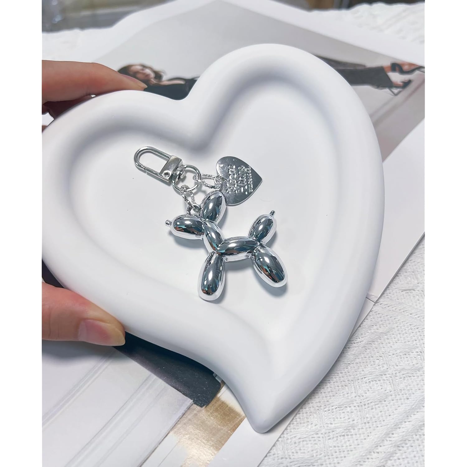 LAEKOU Jelly Balloon Dog Design Keychain for Women, Cute Girls Key Chain, Bag Charms Accessories for Car Purse Backpack