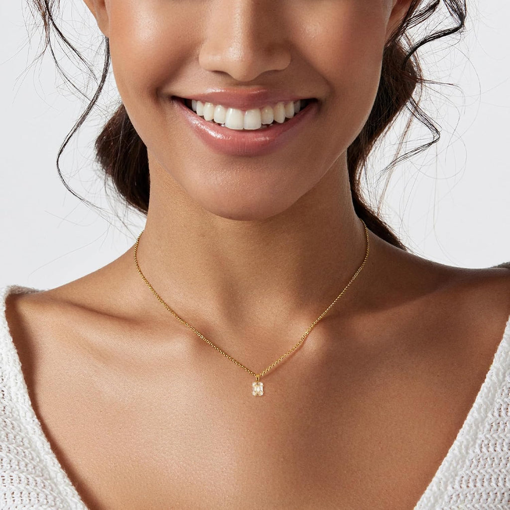 Luxval Diamond Pendant Gold Necklace for Women，Dainty 18k Gold Plated Choker Necklaces Simple Gold Jewelry Gifts for Women Girls
