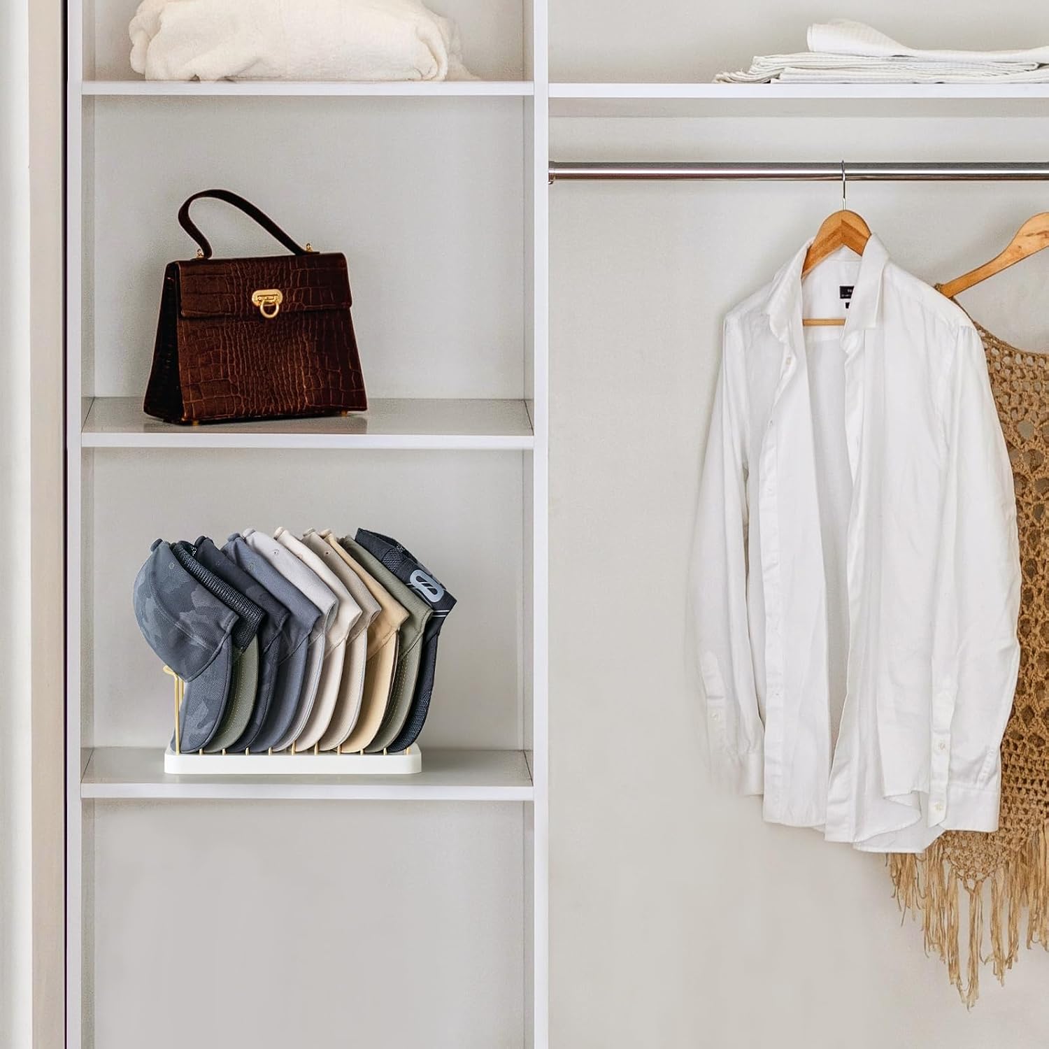 Mkono Hat Organizer For Baseball Caps, Hat Holder For 10 Baseball Caps, Tabletop Hat Rack Stand Storage Display Cap Organizer For Desk Closet Shelf Dresser White