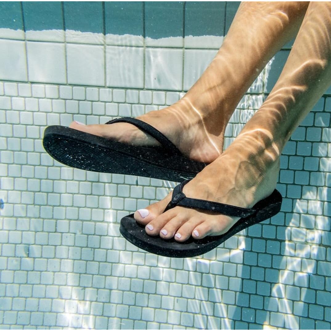 Olukai Uiki Women'S Beach Sandal, Quick-Dry Flip-Flop Slides, Water Resistant, Wet Grip Soles & Compression Molded Footbed