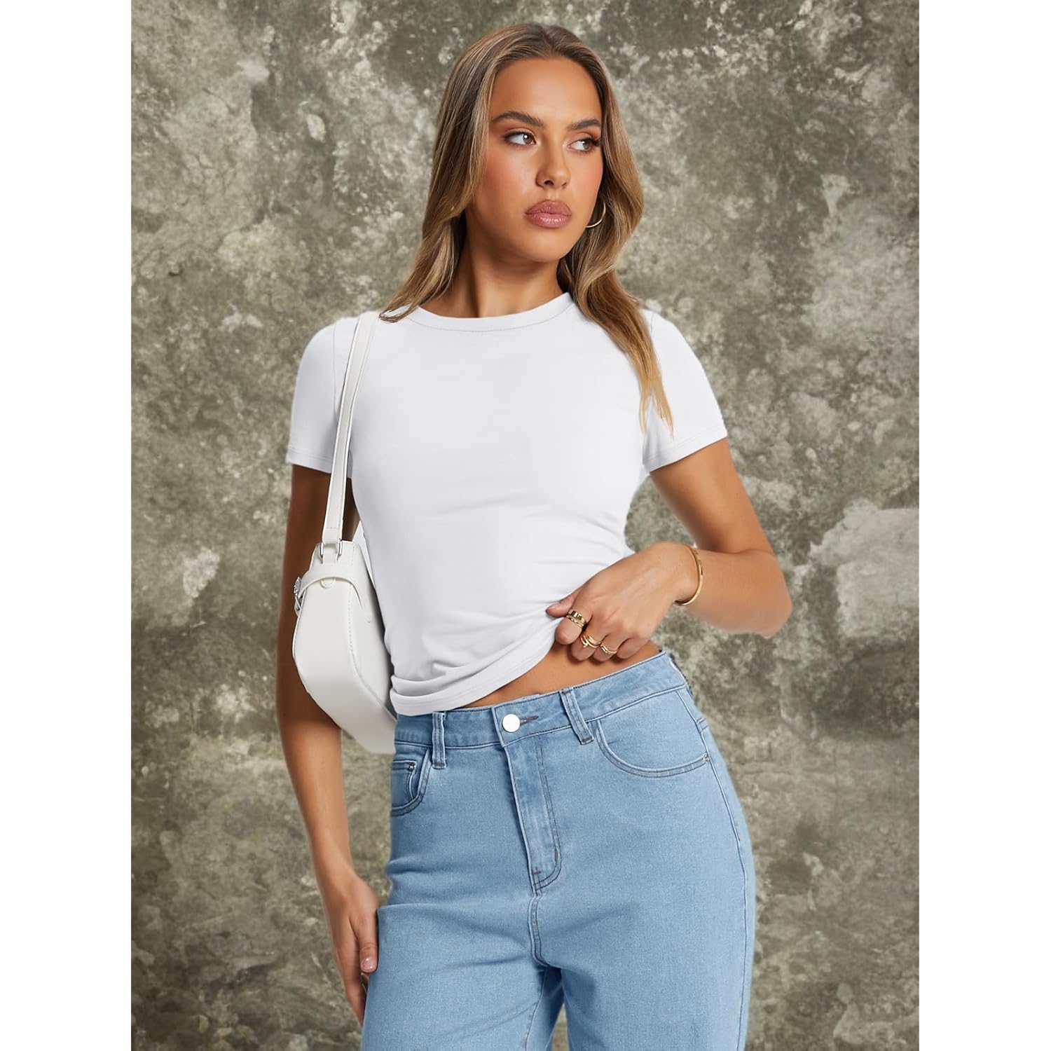 Womens Basic T Shirts - Stretchy Soft Slim Fit Short Sleeve Y2k Cute Summer Crop Workout Tops