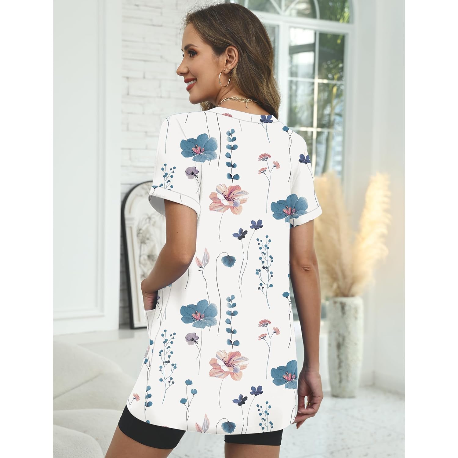 Womens Tunics or Tops to Wear with Leggings Short Sleeve V Neck Long T-Shirts with Pockets 2026 Spring Shirts
