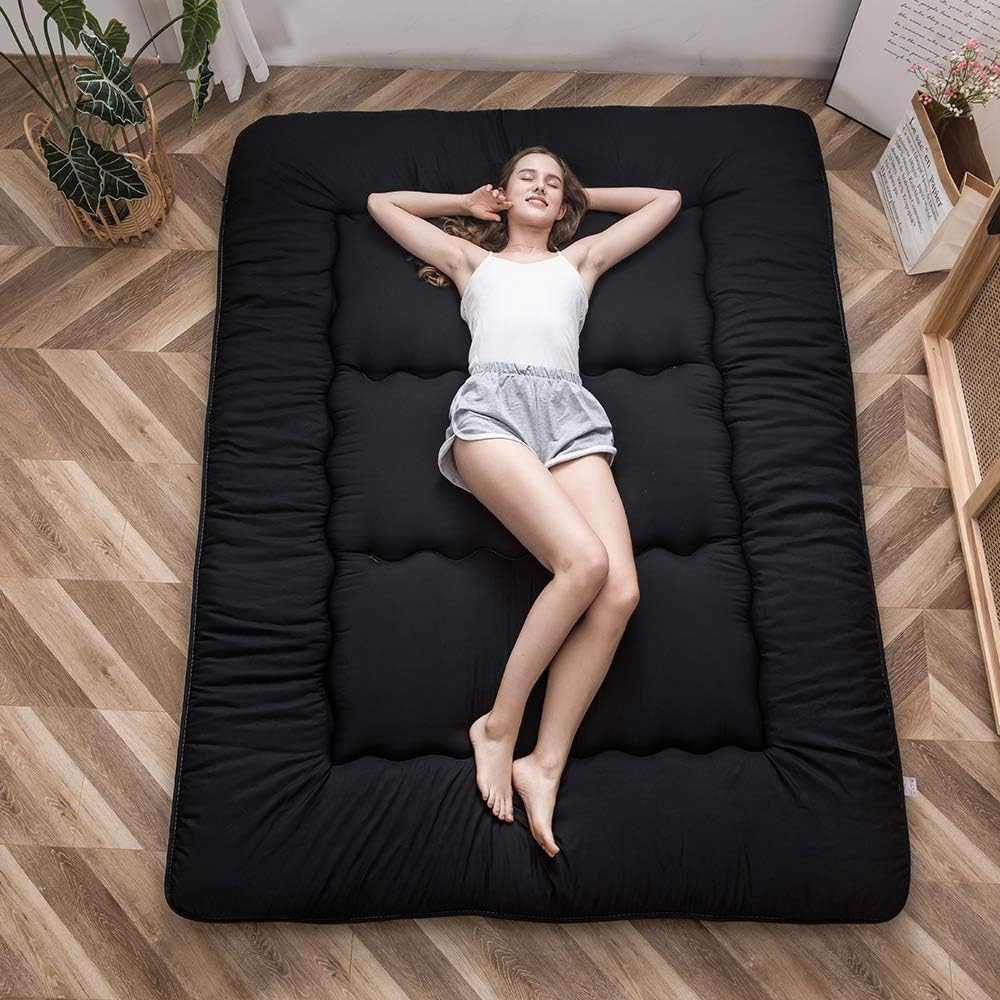 Maxyoyo Japanese Floor Mattress Futon Mattress, 4" Thicken Tatami Mat Sleeping Pad Foldable Roll Up Mat Boys Girls Dormitory Pad Kids Floor Lounger, Black, Full