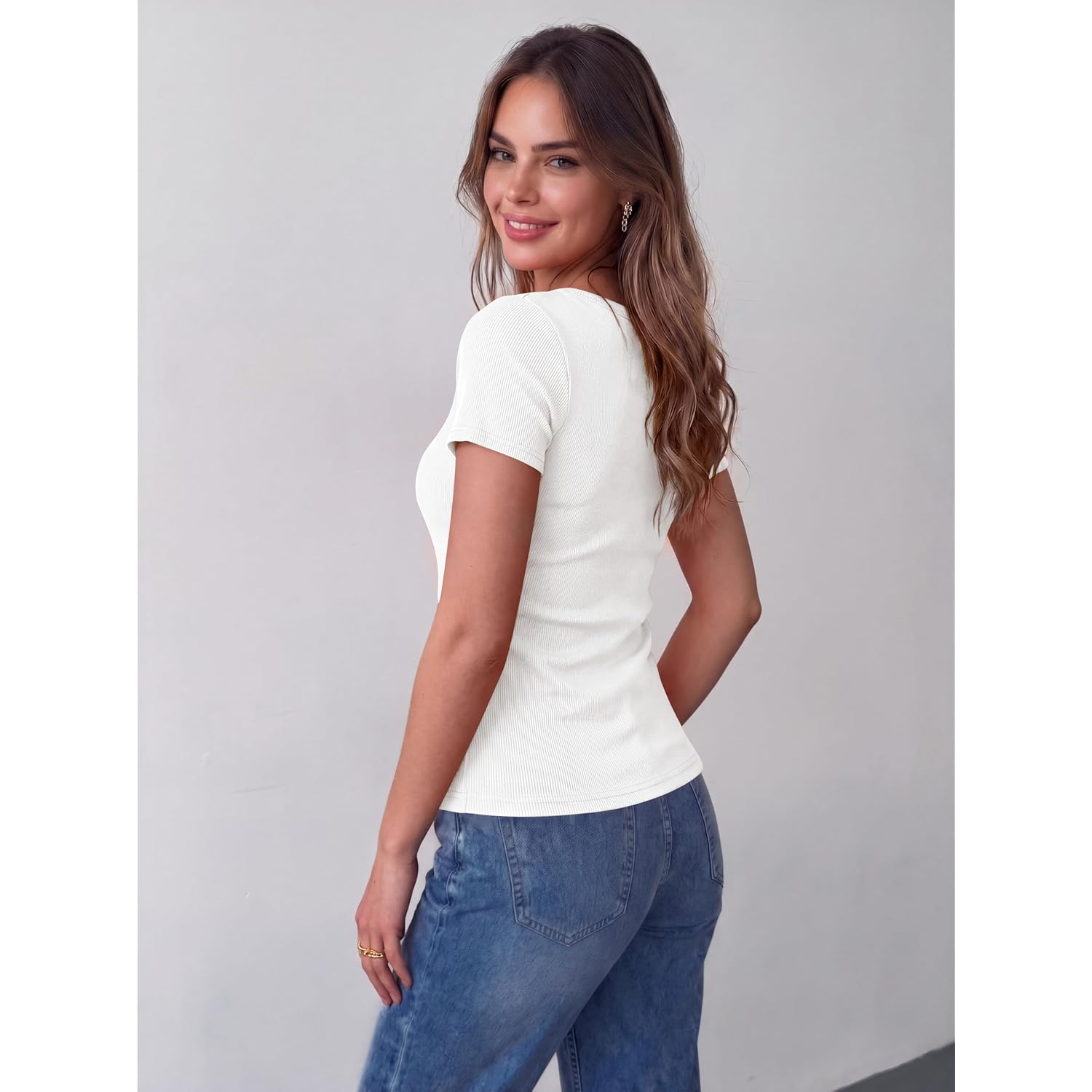 Zeagoo Womens Tops Short Sleeve Scoop Neck Shirts Ribbed Knit Fitted Basic Tees Casual Summer Work Clothes