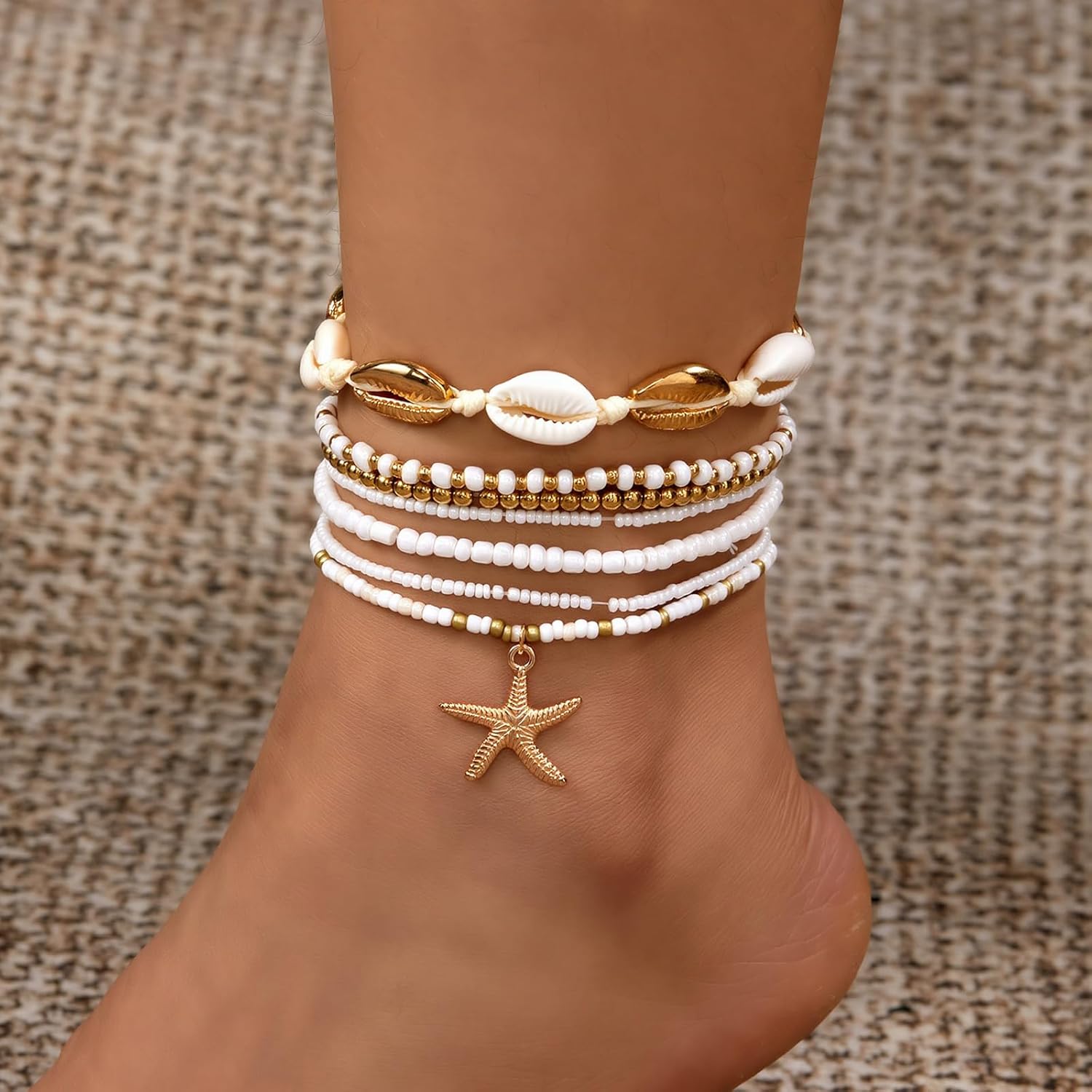 Qceasiy Bead Ankle Bracelets Set For Women, Adjustable Gold Plated Boho Shell Anklet, Hawaiian Beach Seashell Pearl Disc Starfish Conch Foot Jewelry, Summer Fashion Gifts