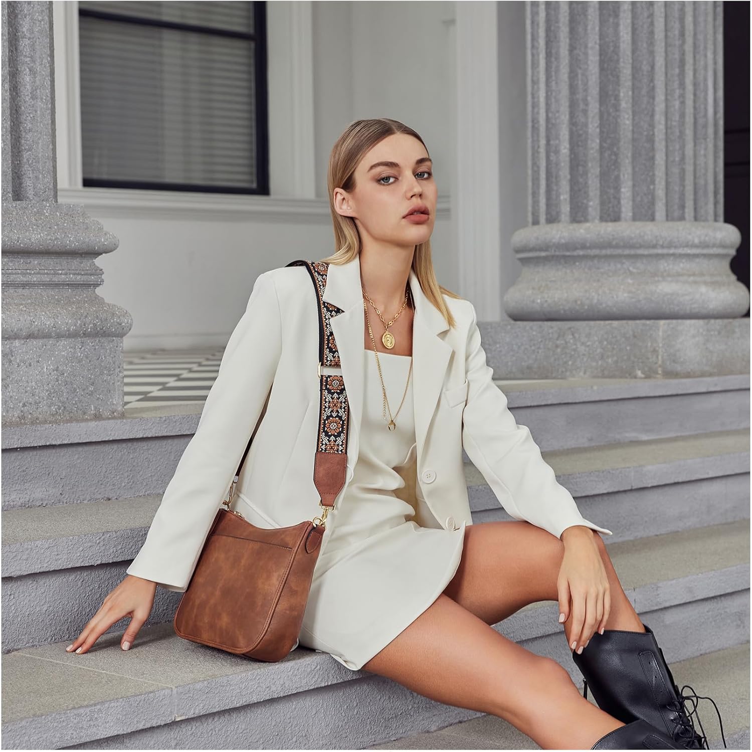 BOSTANTEN Crossbody Bags for Women Trendy Vegan Leather Hobo Purses Shoulder Handbags Wide Shoulder Strap