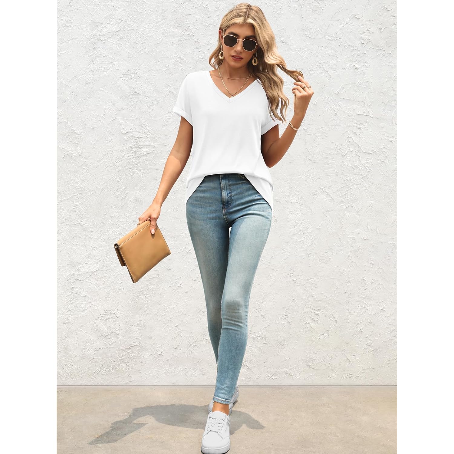 T Shirts Short Sleeve V Neck Tees for Women Fashion Tops Trendy Lightweight Casual Summer Outfits Clothes 2026 Beach