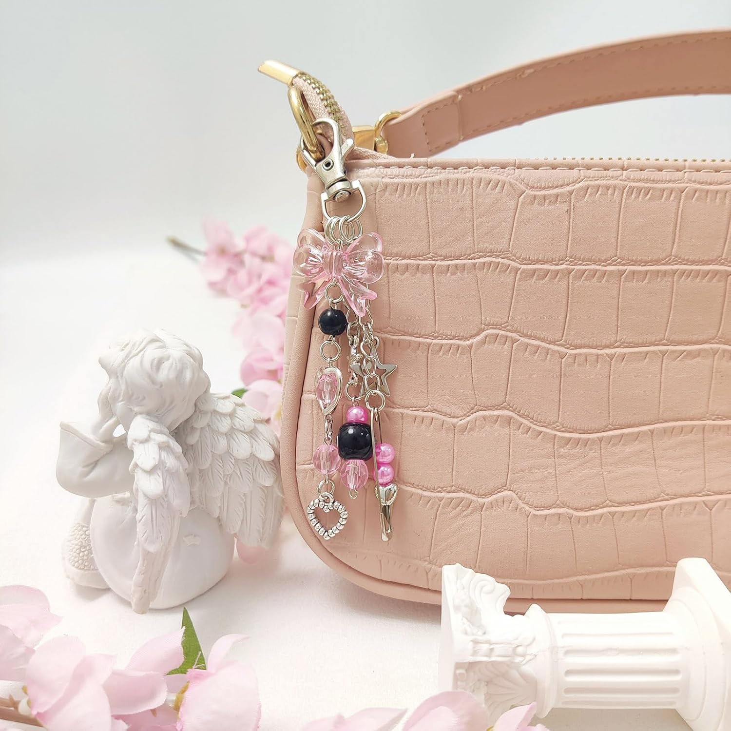 cioatu Y2K Aesthetic Keychains for Women Cute Flowers Star Cake Jellyfish Keychins Charms Kawaii Bag Purse Decor