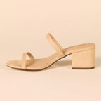 Amazon Essentials Women's Thin Two Strap Chunky Heeled Slide
