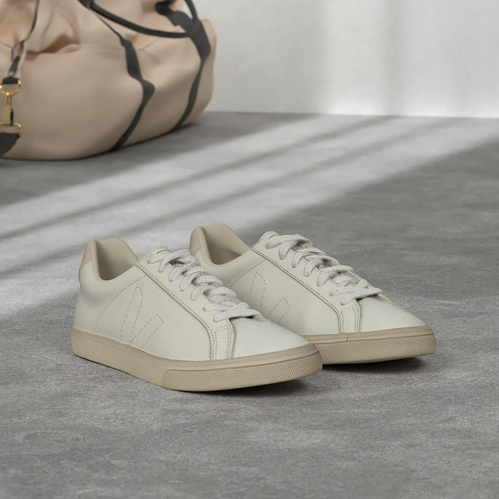 Veja Women Esplar Sneakers Extra White