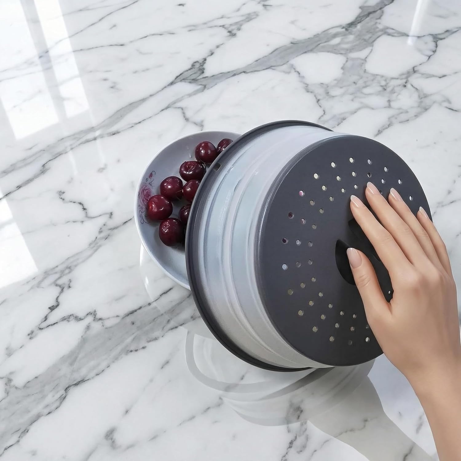 Collapsible Microwave Splatter Cover for Food, Vented Microwave Plate Cover Lid 10.5 inch, BPA-Free Silicone & Plastic, Dishwasher Safe, Multipurpose Colander for Fruit Vegetable, Black