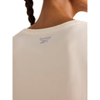 Reebok Women's Embroidery Hit Graphic Crewneck T-Shirt, Standard Fit, Lightweight Stretch Cotton Fabric Alabaster