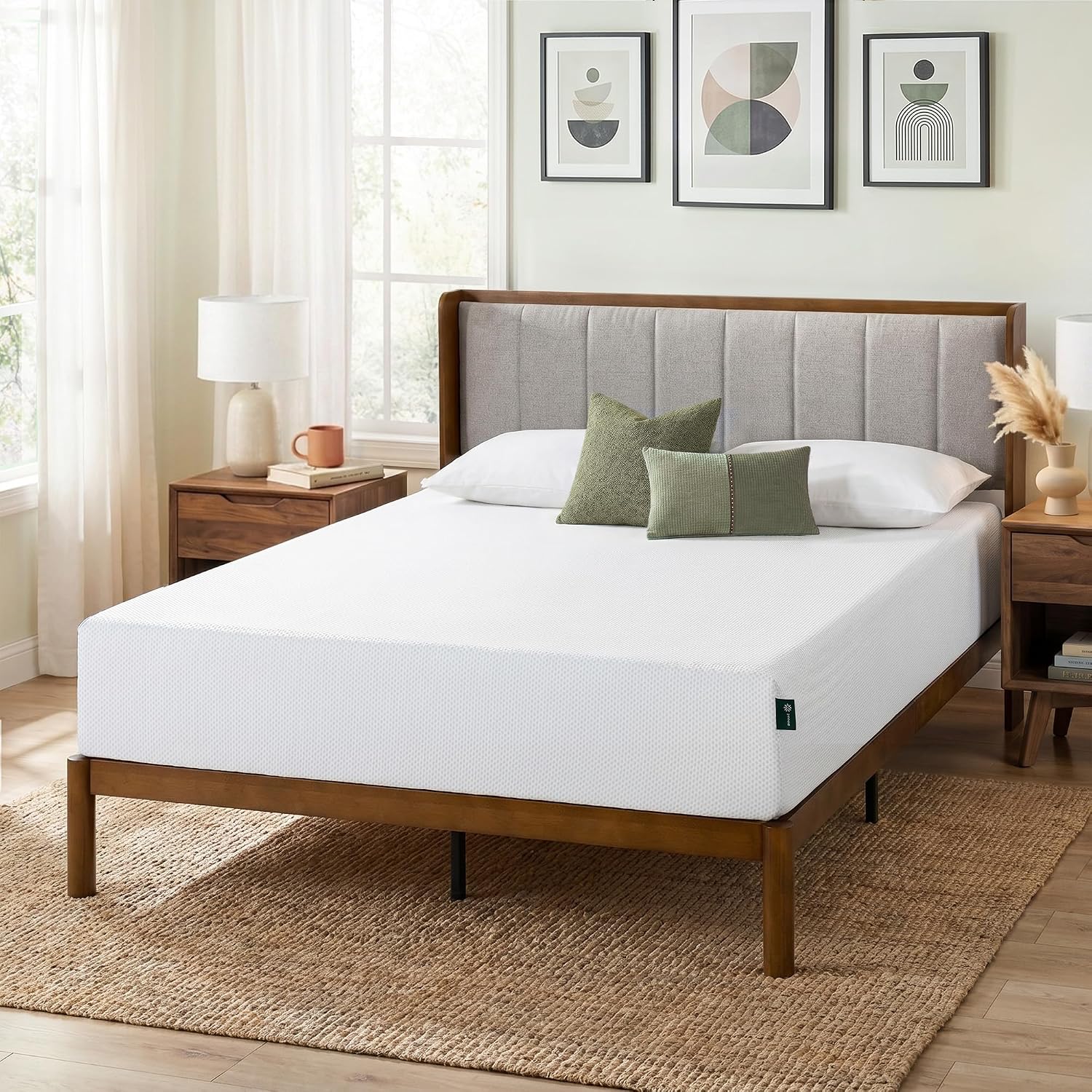 Zinus 10 Inch Green Tea Cooling Memory Foam Mattress [New Version], Queen, Fiberglass Free, Medium Firmness, Cooling Gel Foam, Certified Safe Foams & Fabric, Mattress In A Box