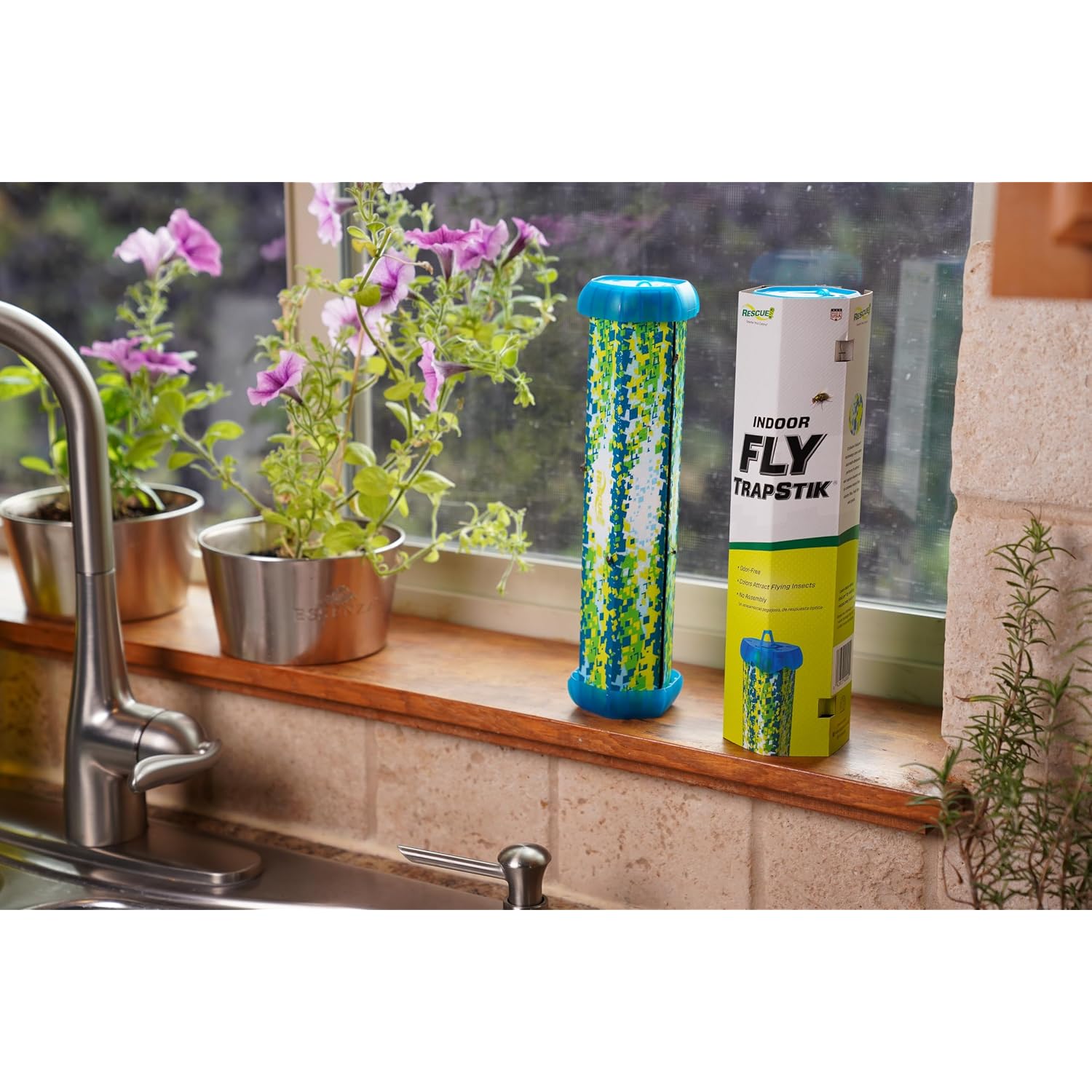 Rescue! Fly Trapstik – Indoor Hanging Fly Trap - 2 Pack